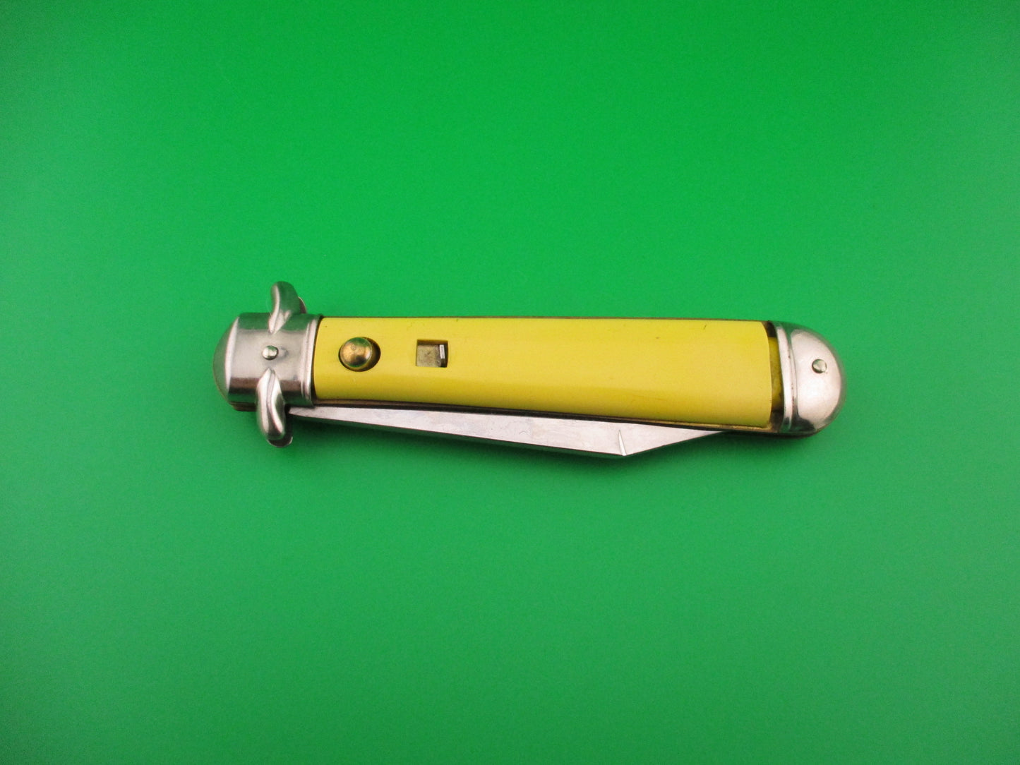 COLONIAL SHUR-SNAP Jumbo Jack #3301 Yellow vintage 1950s switchblade knife