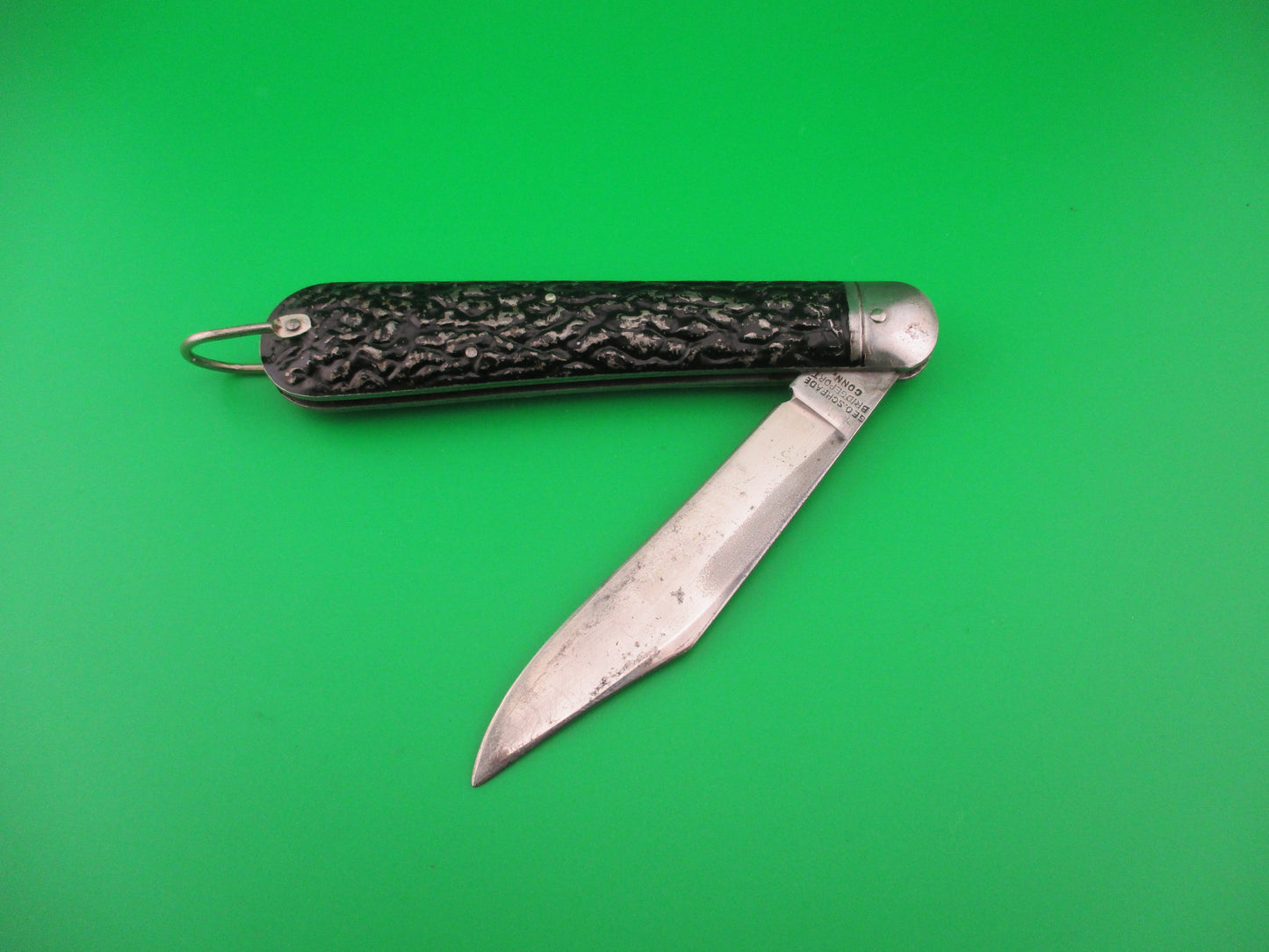 Presto MADE IN USA Vintage Paratrooper style Hunter Metal switchblade w lanyard