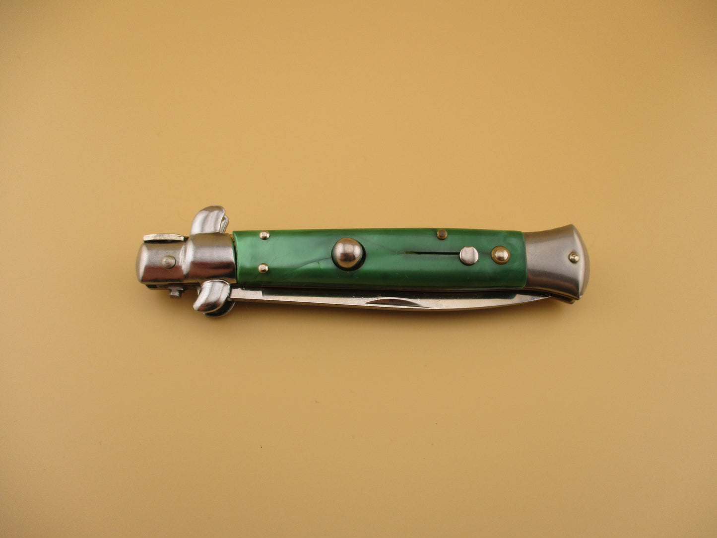440 STAINLESS MILANO 22cm Italian Stiletto Green pearlex automatic knife