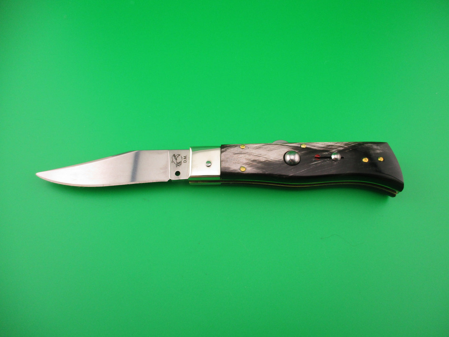 DM Dolphin 20cm Italian Humpback Red Dot Hunter Black & white automatic knife