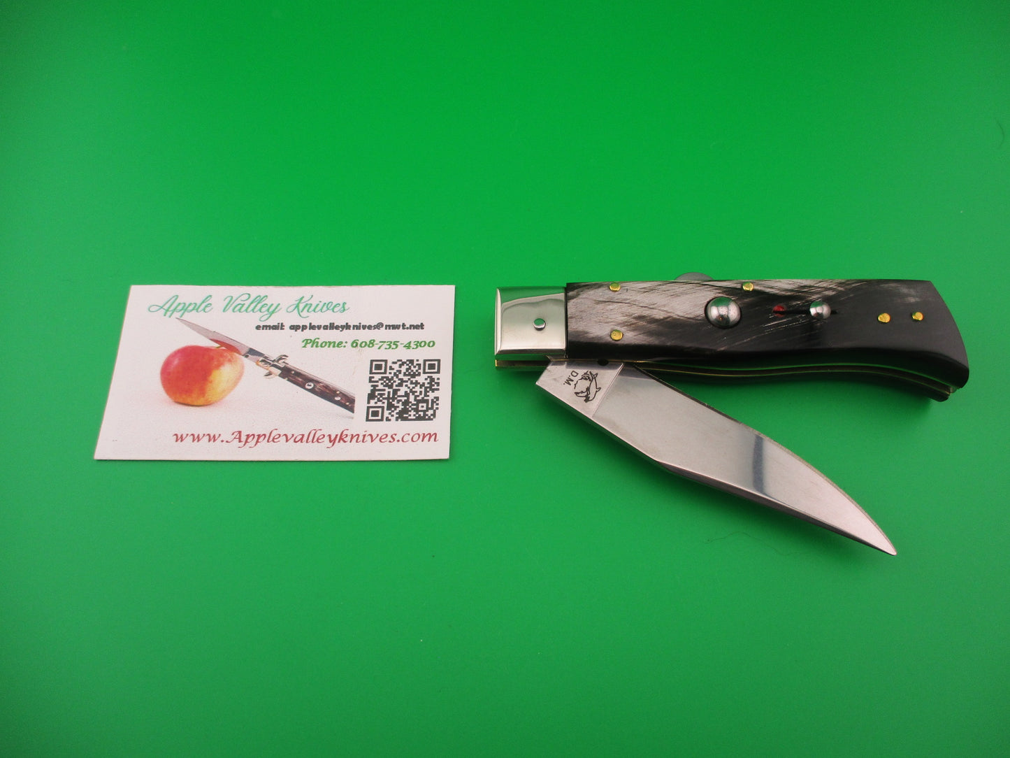 DM Dolphin 20cm Italian Humpback Red Dot Hunter Black & white automatic knife