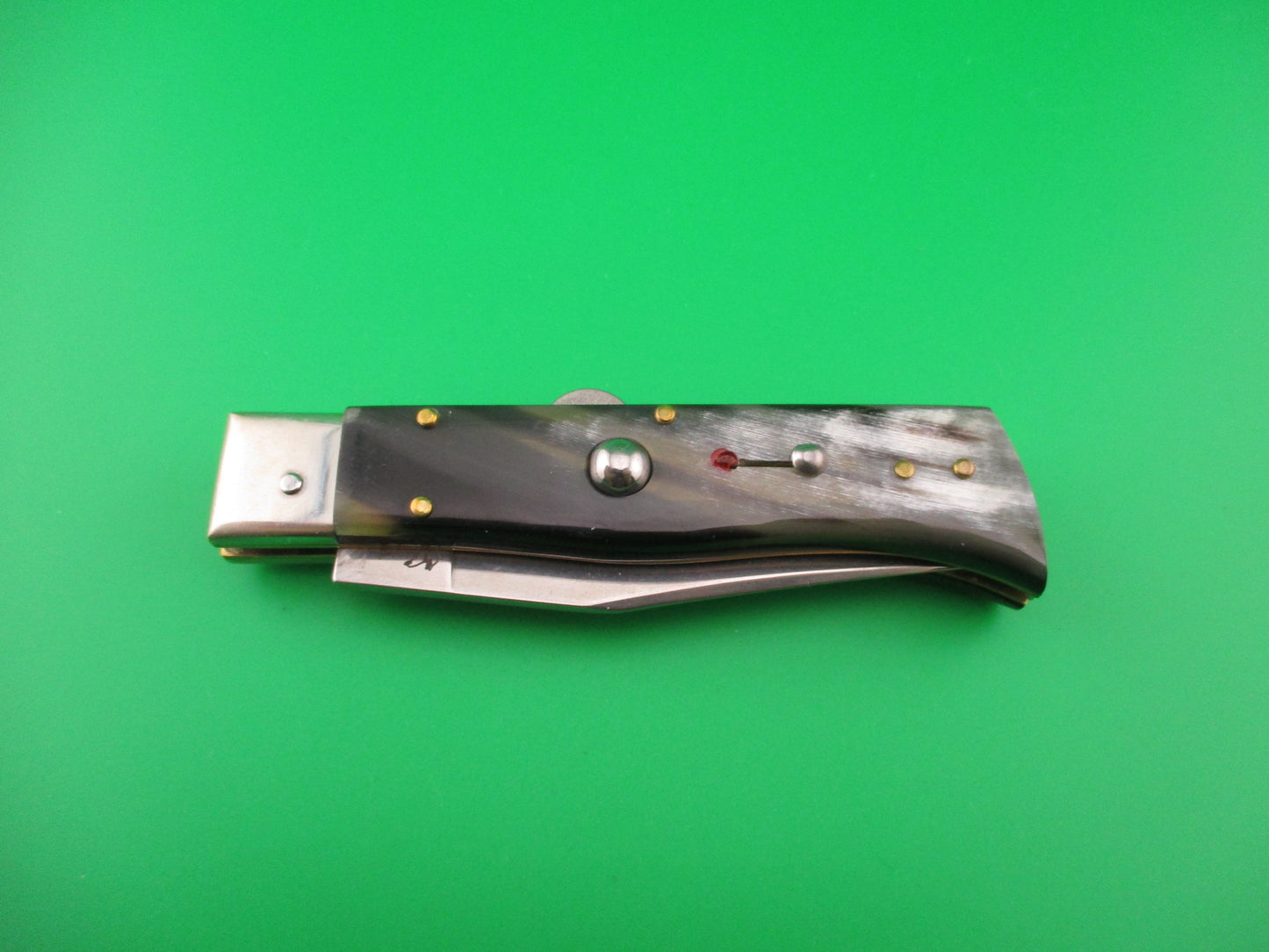 DM Dolphin 20cm Italian Humpback Red Dot Hunter Brazilian horn automatic knife