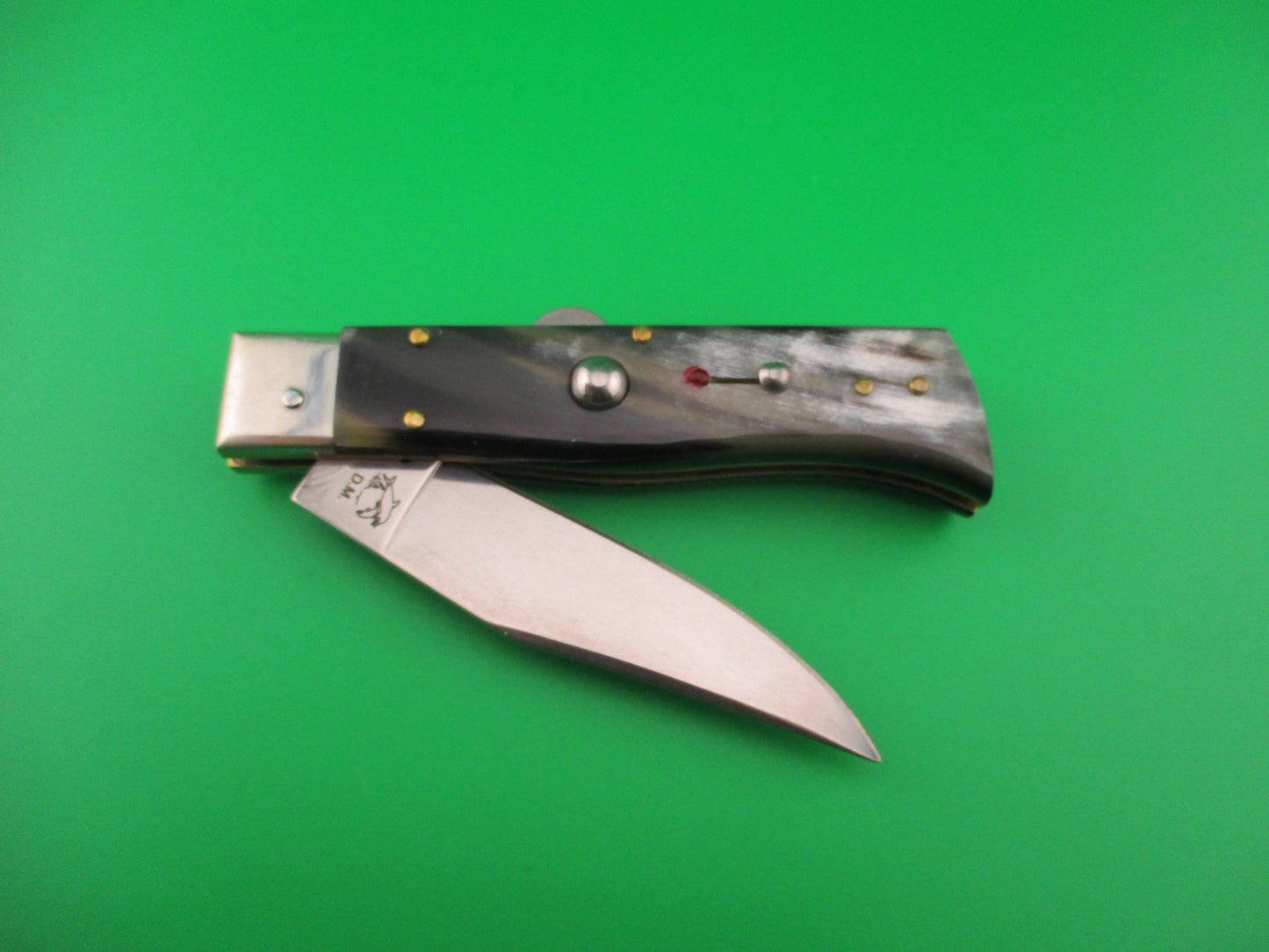 DM Dolphin 20cm Italian Humpback Red Dot Hunter Brazilian horn automatic knife