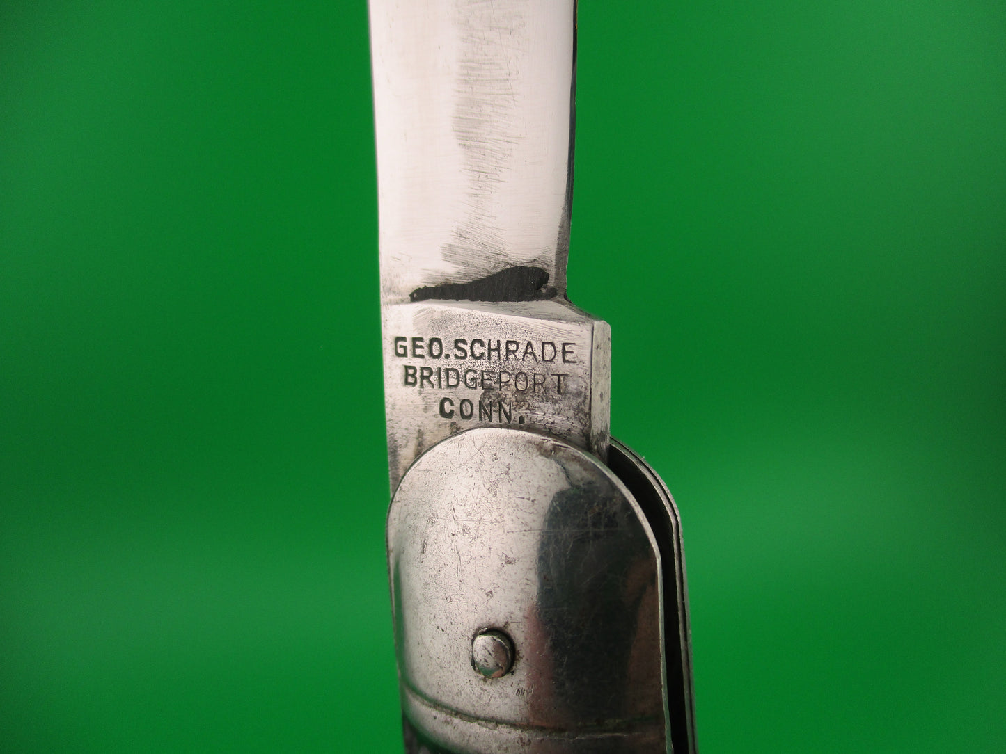 Presto MADE IN USA Vintage Paratrooper style Hunter Metal switchblade w lanyard ring
