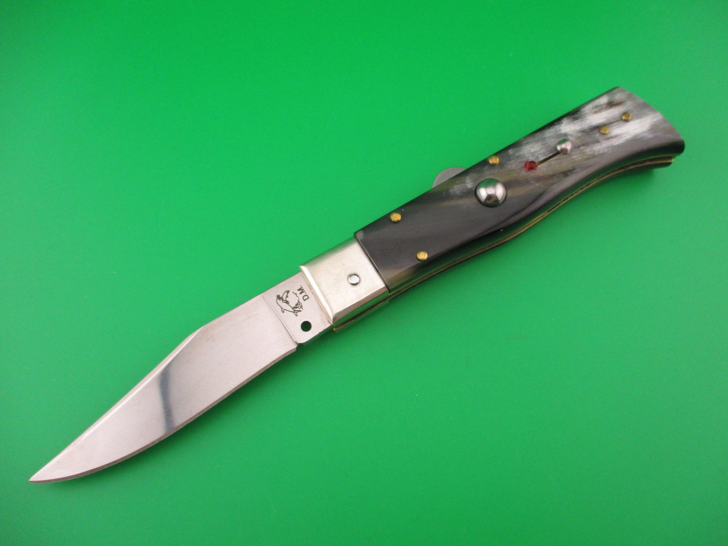 DM Dolphin 20cm Italian Humpback Red Dot Hunter Brazilian horn automatic knife