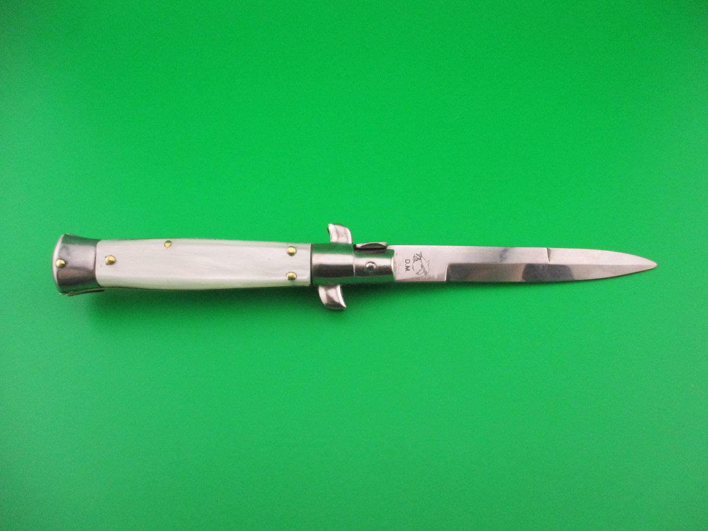 MANIAGO ITALY D.M. Dolphin 18cm Italian Picklock modern Pearlex automatic knife