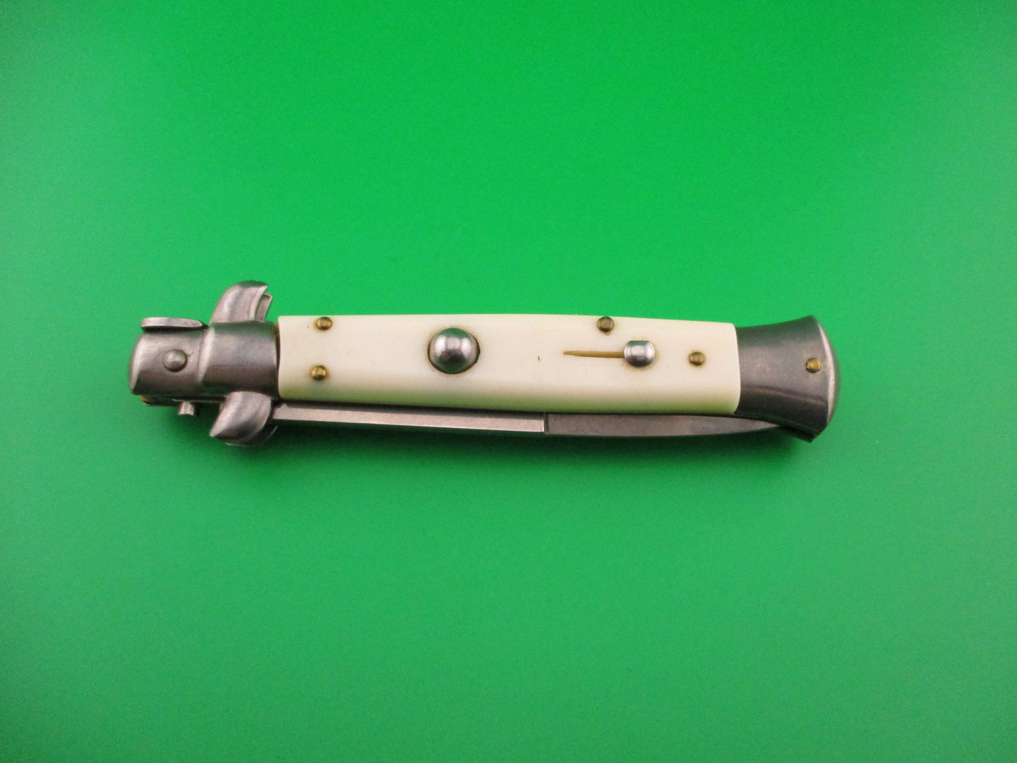 FRANK B ITALY 23cm Italian Swivel bolster white camel bone automatic knife