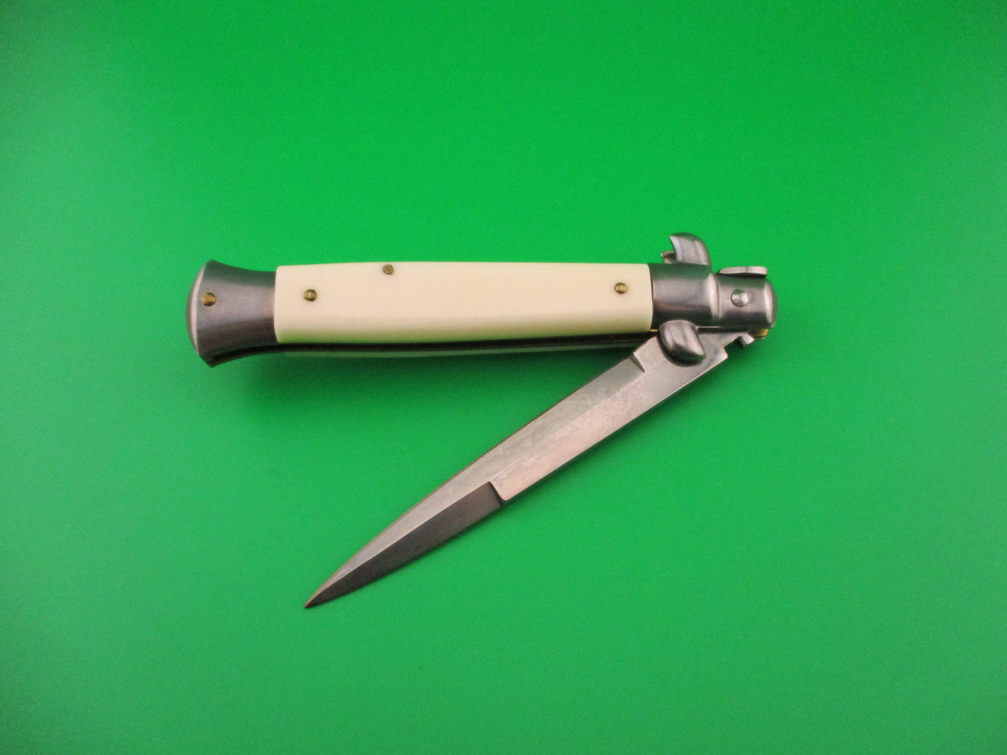 FRANK B ITALY 23cm Italian Swivel bolster white camel bone automatic knife