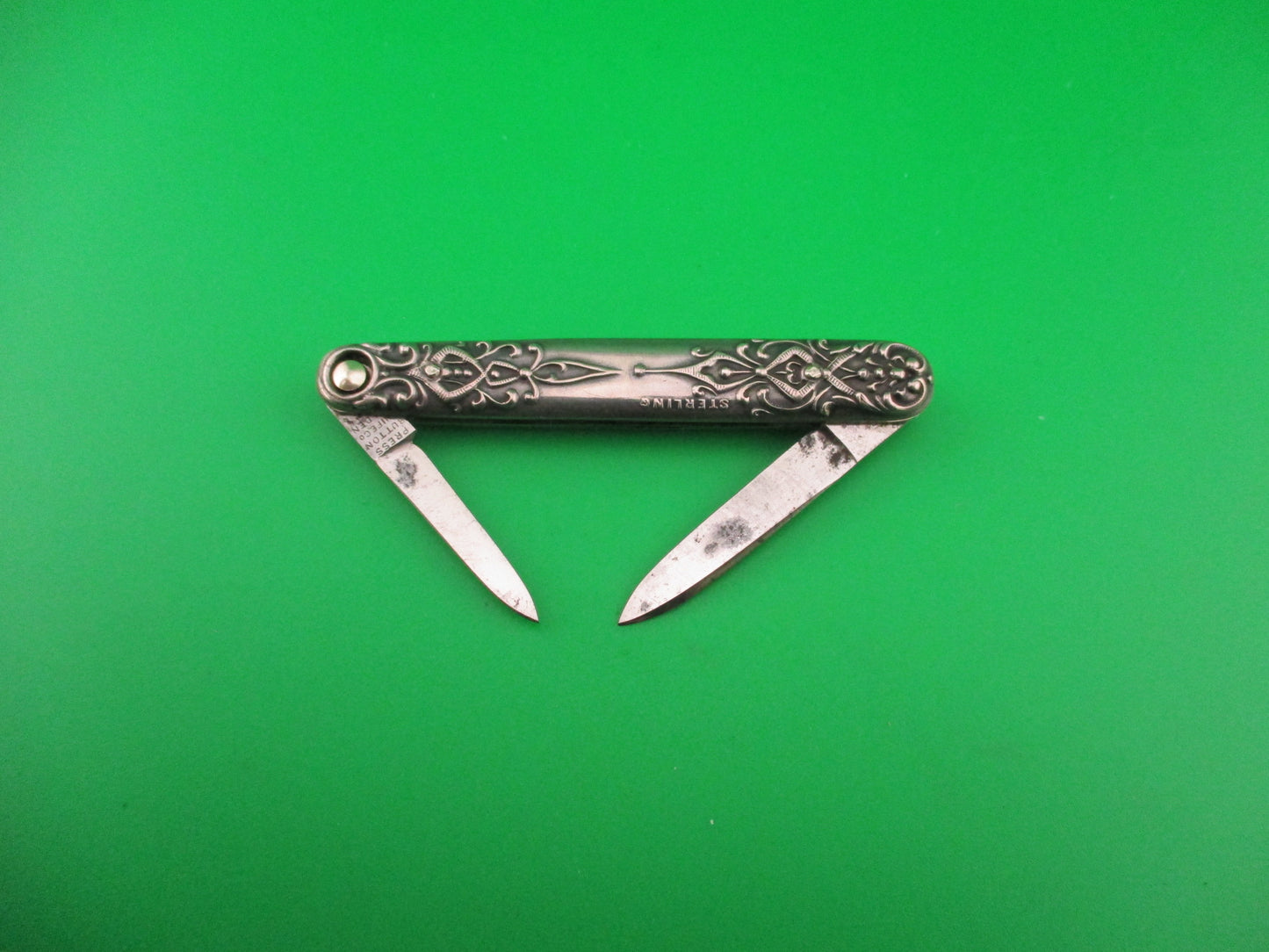 Press Button Knife Co Small Sterling Gothic double automatic knife w purse