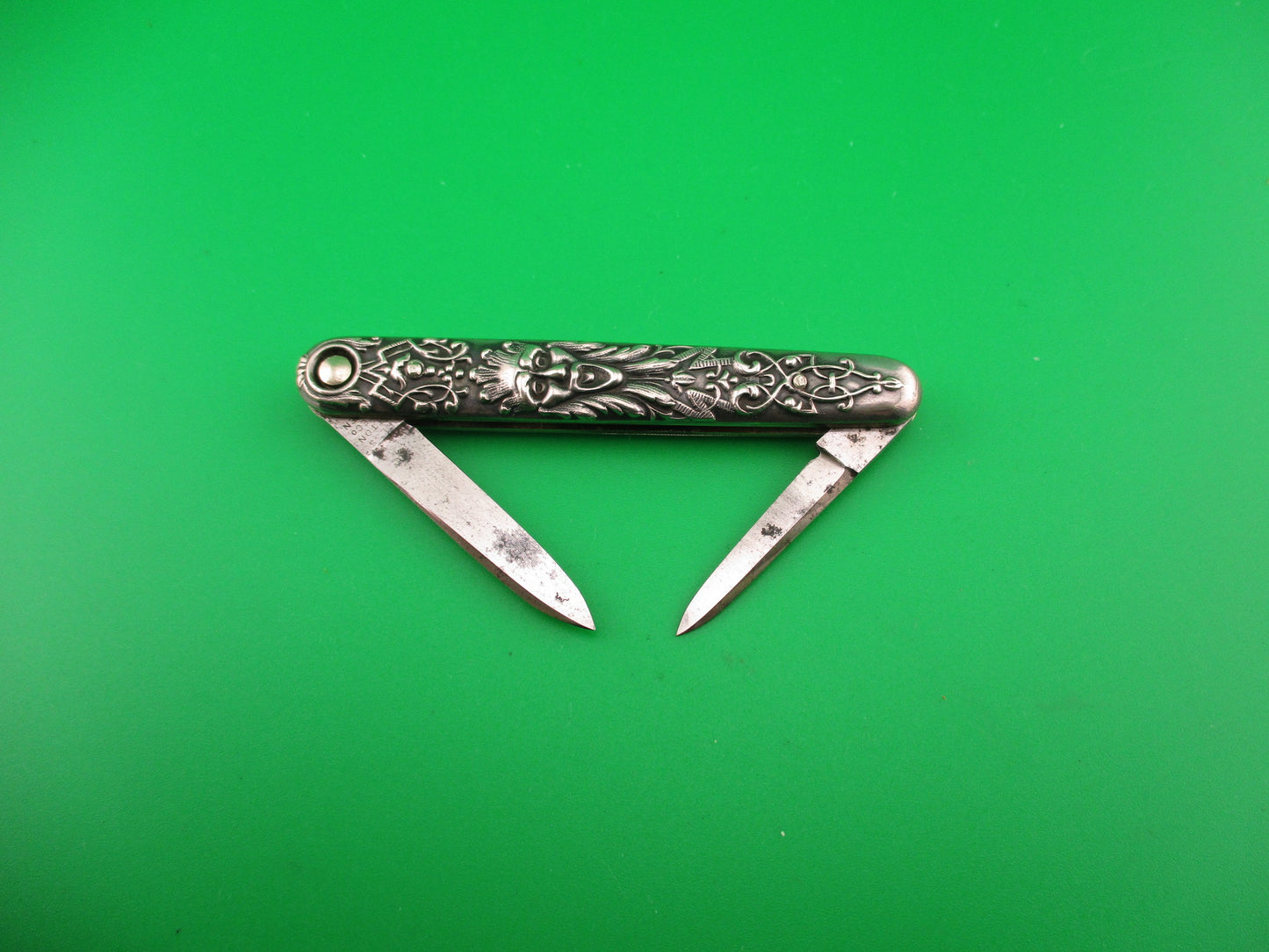 Press Button Knife Co Small Sterling Gothic double automatic knife w purse