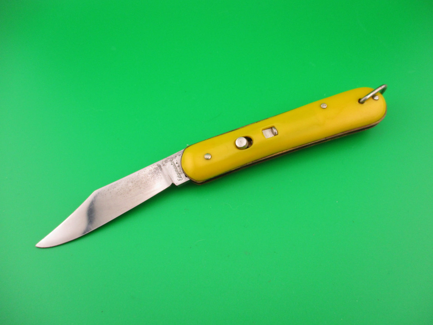Edgemaster Fatjack Yellow #102 vintage 1940s switchblade knife made USA