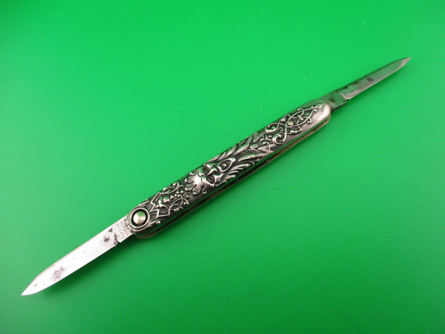 Press Button Knife Co Small Sterling Gothic double automatic knife w purse