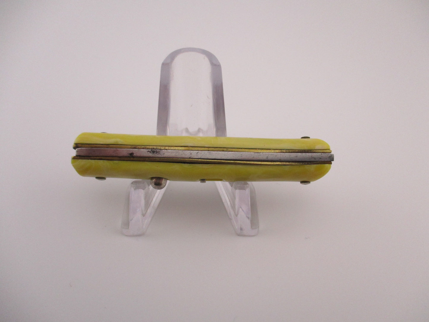 SNAPPY Mini Fishtail (not keychain) Vintage Yellow swirl automatic knife