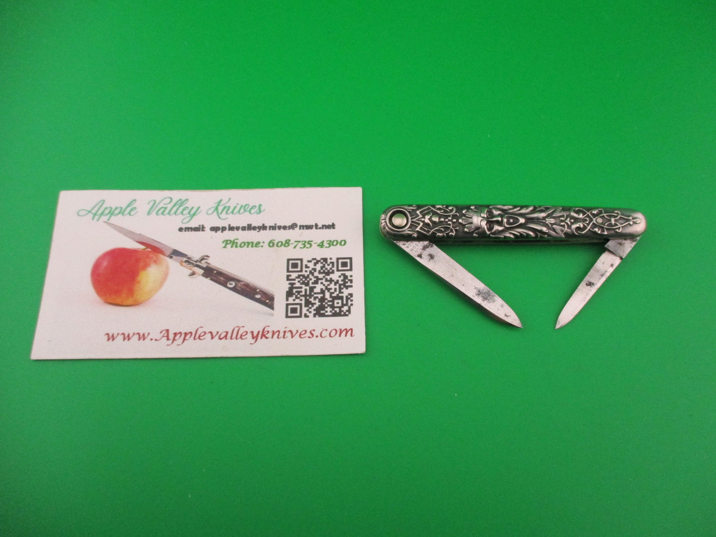 Press Button Knife Co Small Sterling Gothic double automatic knife w purse