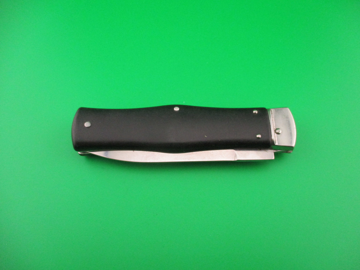 MIKOV STAINLESS 22cm CZECH REPUBLIC Lever release Black automatic knife