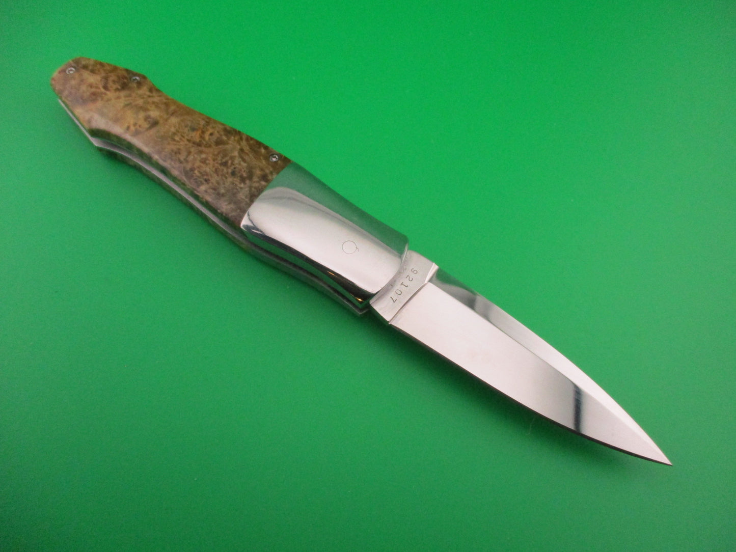 DAKE 92107 Custom Automatic Knife Burlwood Saber Drop point BoBc