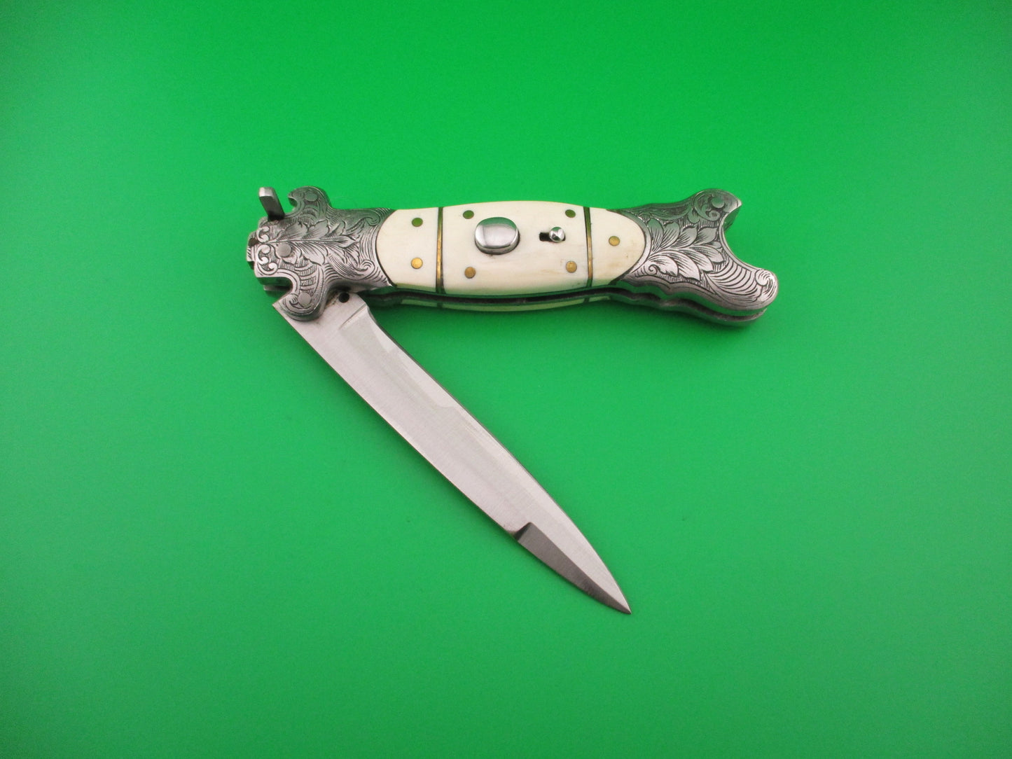 24cm Custom Reproduction of 19th century European Automatic Oval button knife