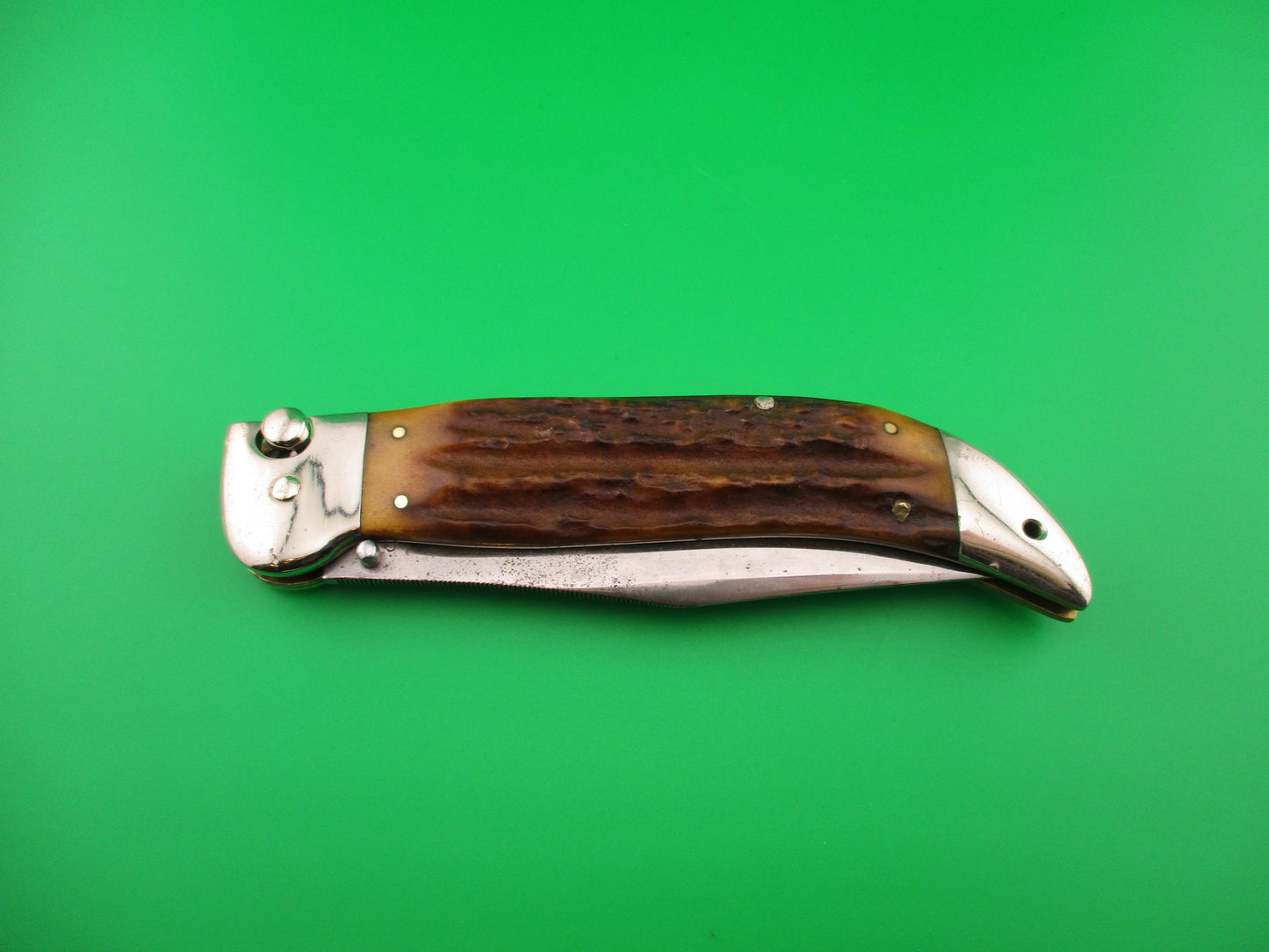 KABAR Large Grizzly Vintage Stag Automatic knife