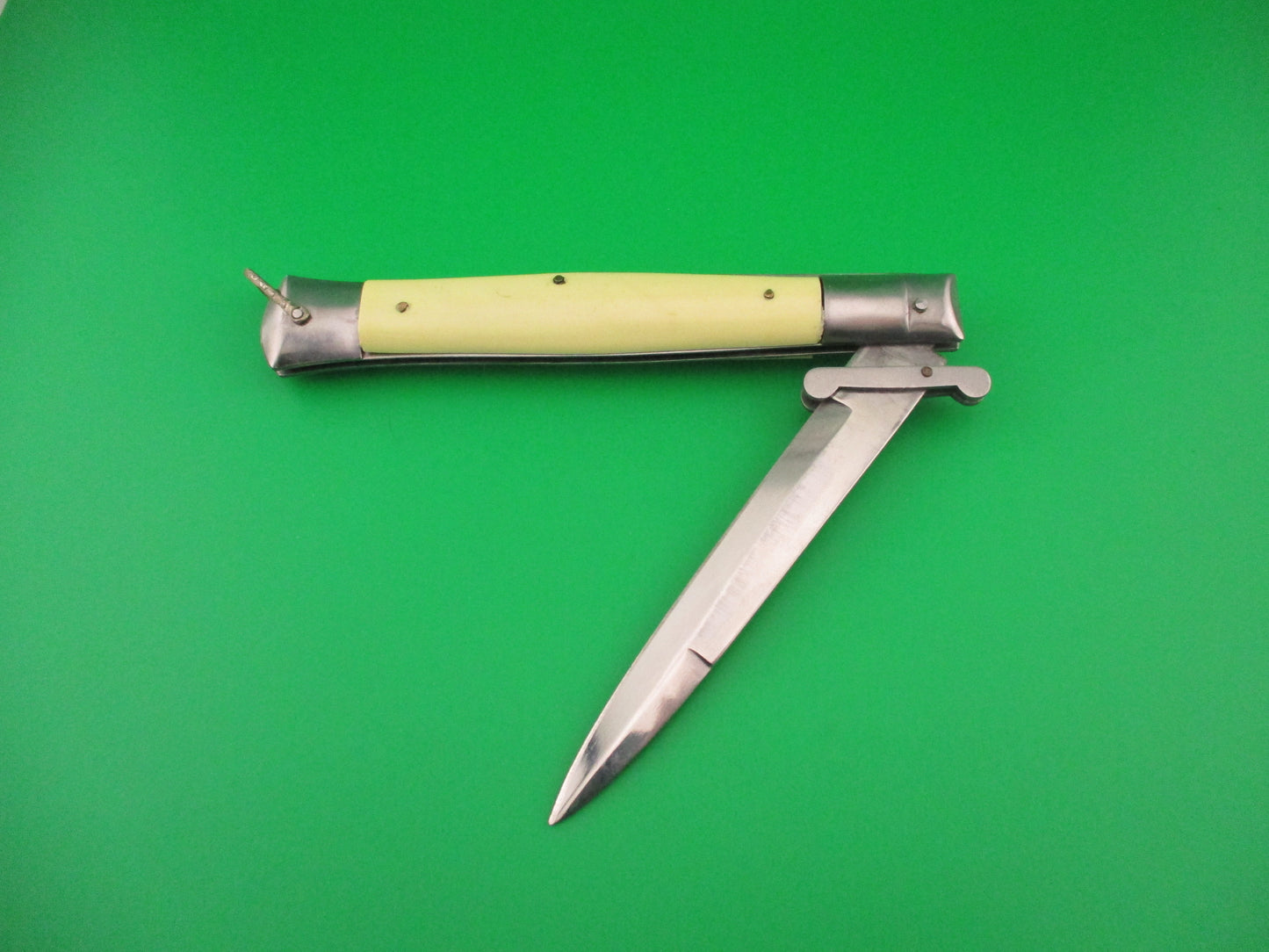 STAINLESS STEEL 27cm Japanese Rizzuto style Cream Swing guard vintage automatic knife