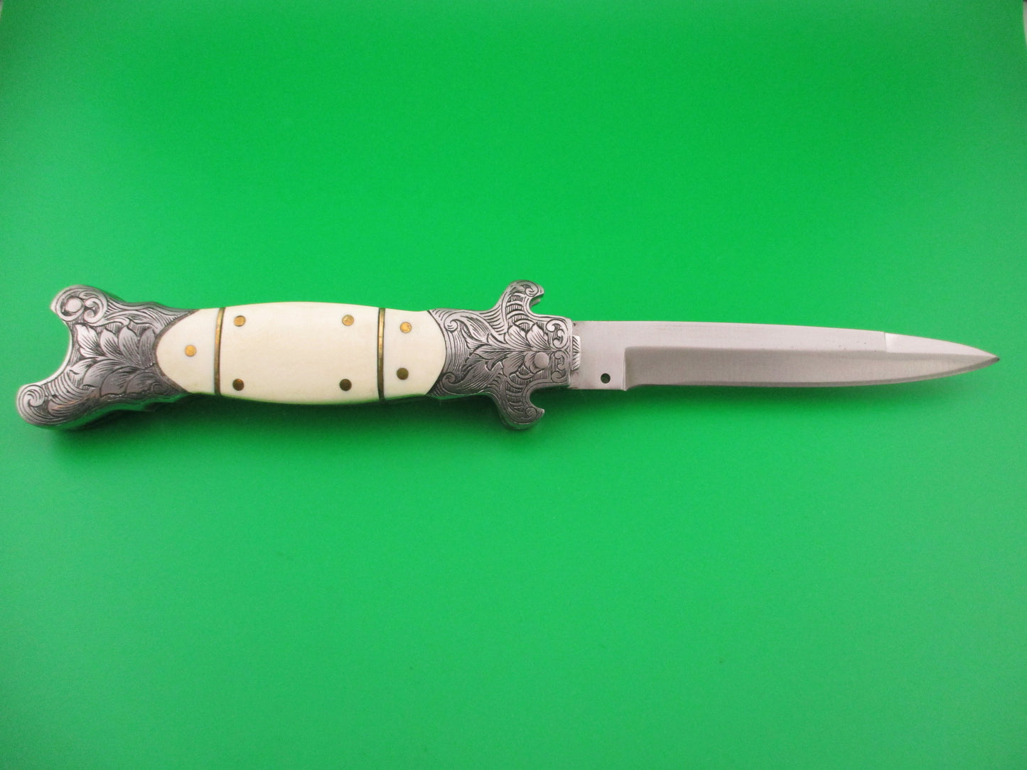 24cm Custom Reproduction of 19th century European Automatic Oval button knife