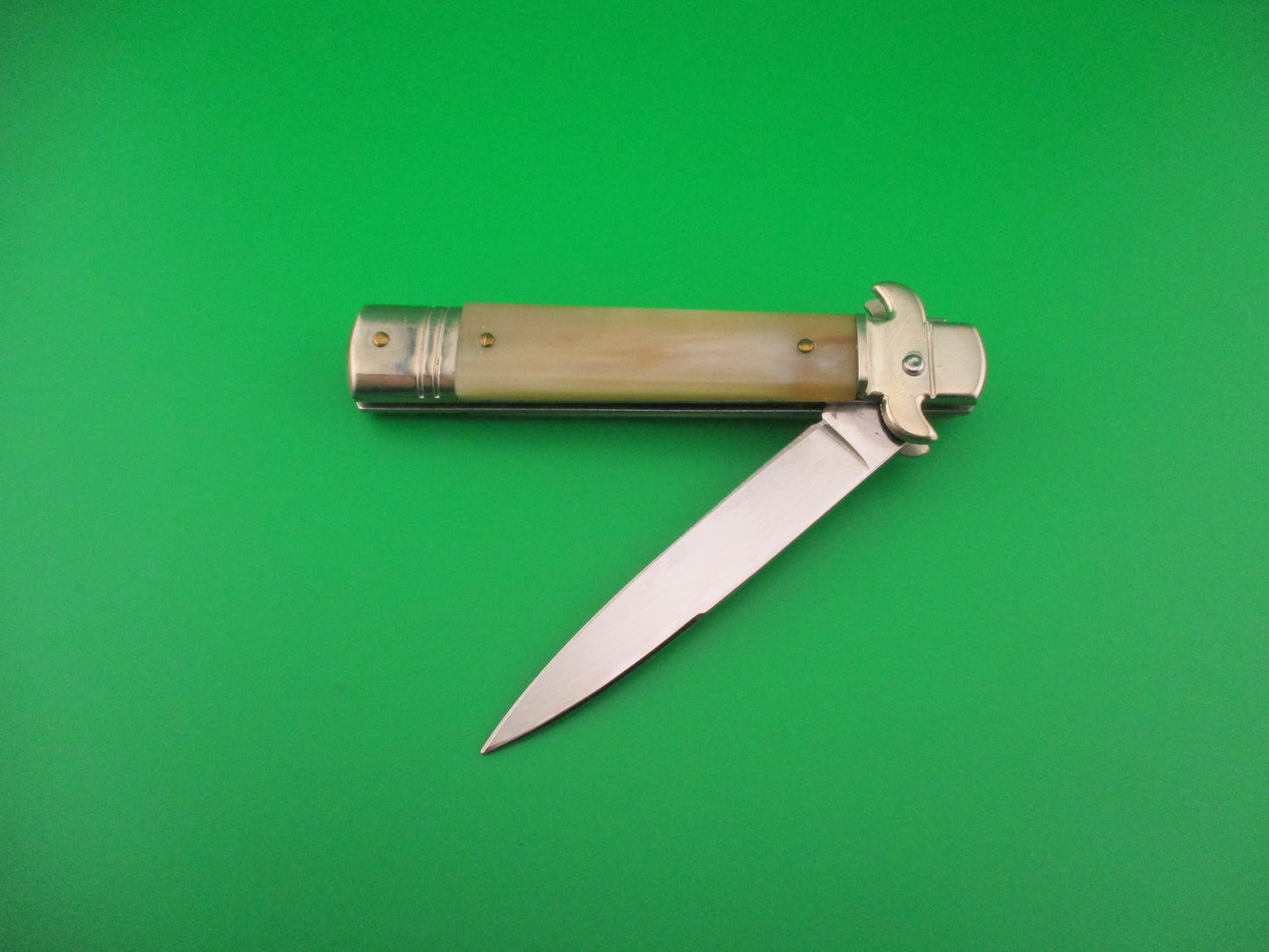 AKC ITALY Leverletto by Bill DeShivs AKC Italy 20cm Italian Horn lever automatic knife