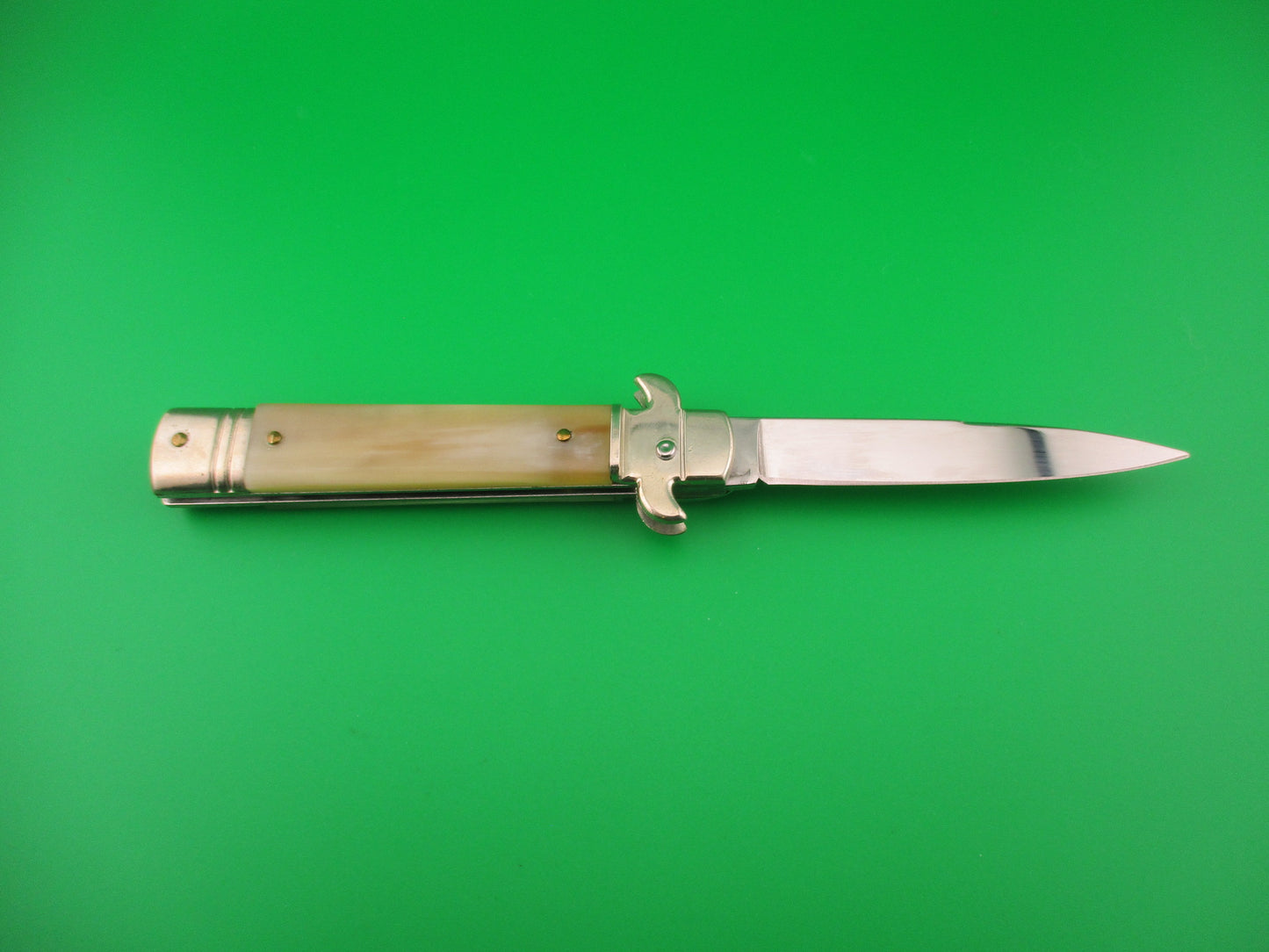 AKC ITALY Leverletto by Bill DeShivs AKC Italy 20cm Italian Horn lever automatic knife