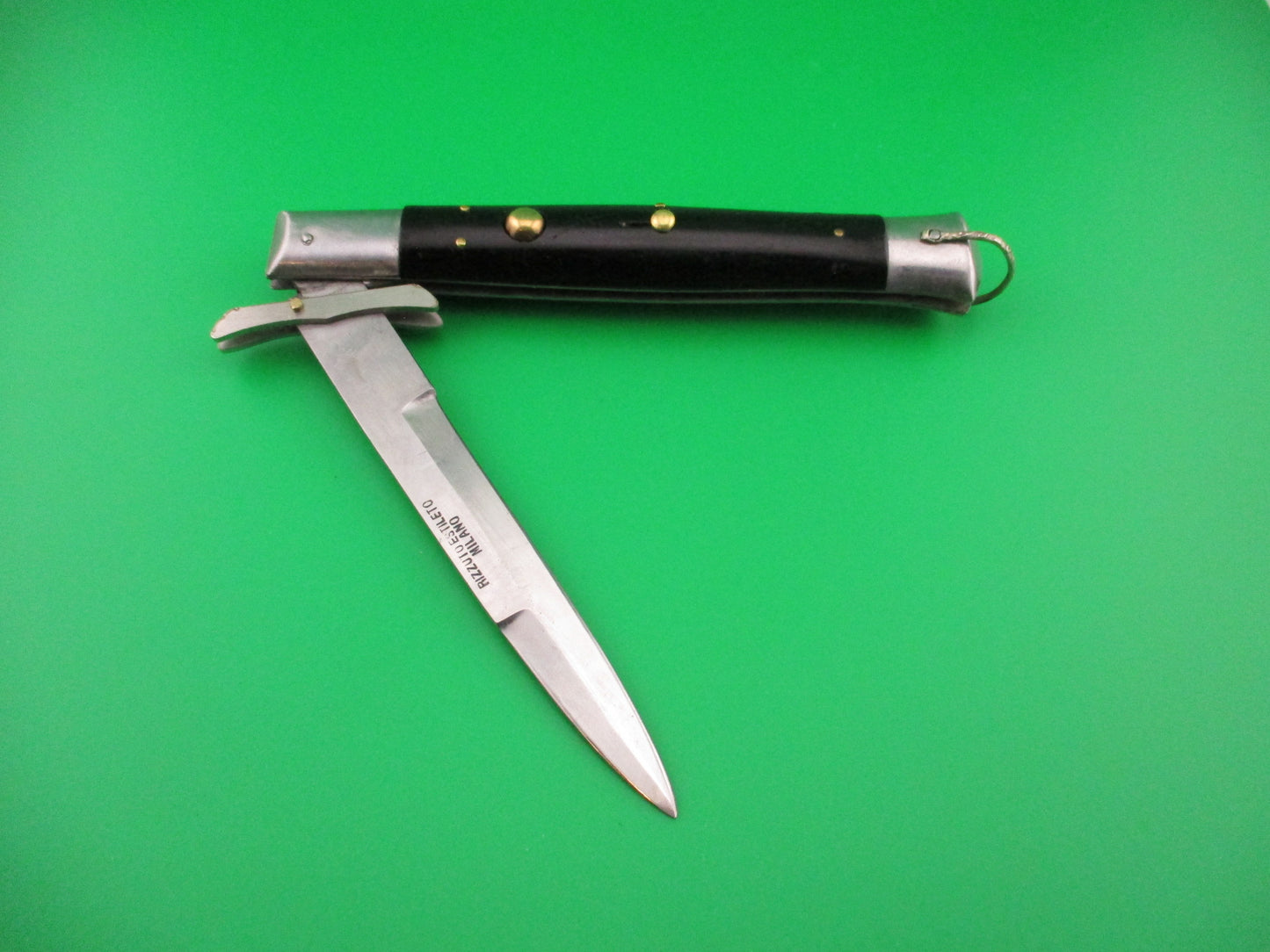 Rizzuto Estileto Milano 28cm Japanese Batwing Swing guard Black vintage automatic knife