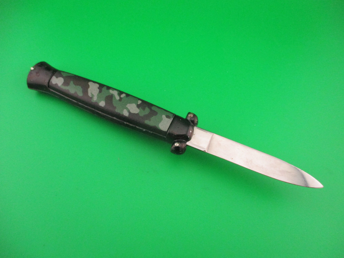 STAINLESS STEEL MADE IN KOREA 21cm NATO MILITARY OTF DA CAMO Black Bolster automatic knife