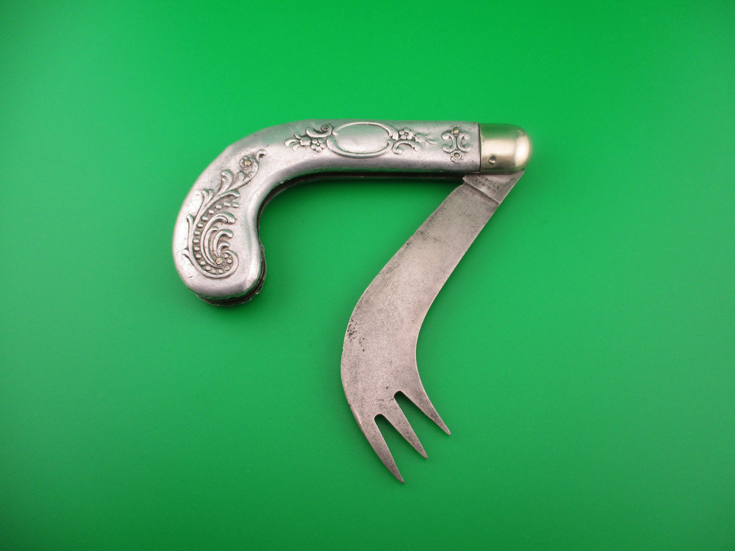 Press Button Knife Co One Arm Man antique switchblade knife Civil War ETCHED