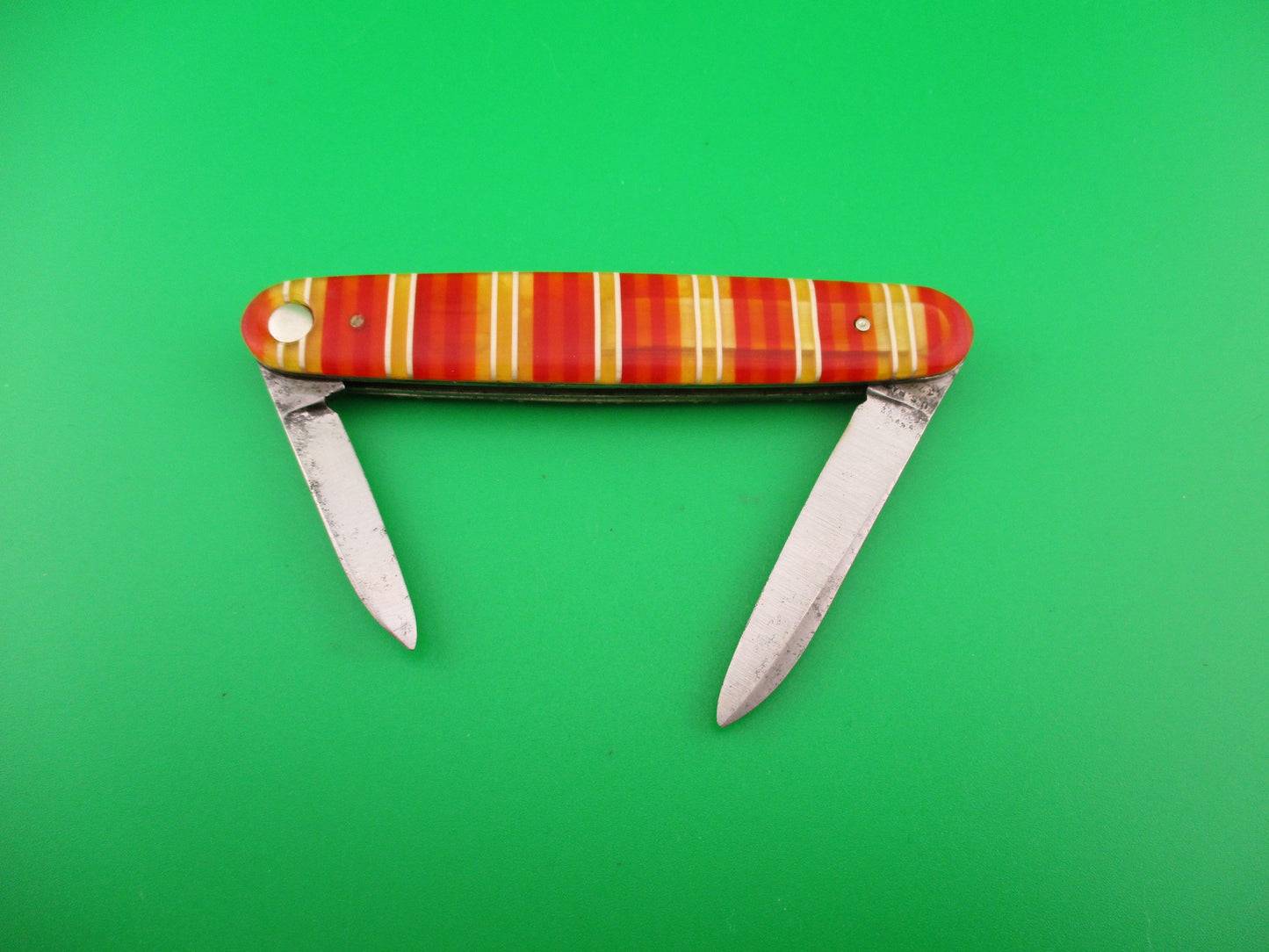 Press Button Knife Co medium double Candystripe antique automatic knife