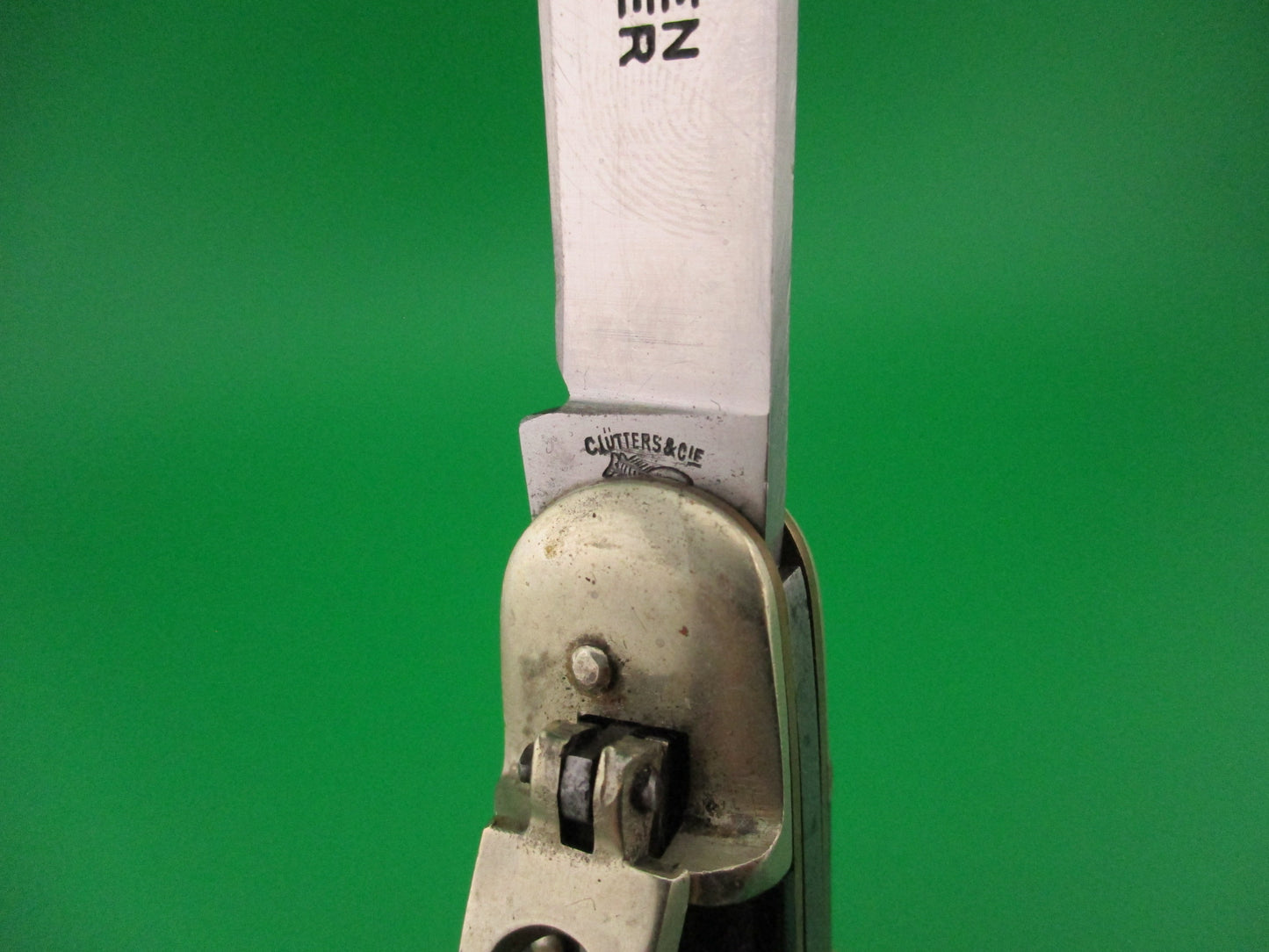 C.Lutters & CIE Solingen LOEWEN MESSER Lion 10cm German Lever switchblade