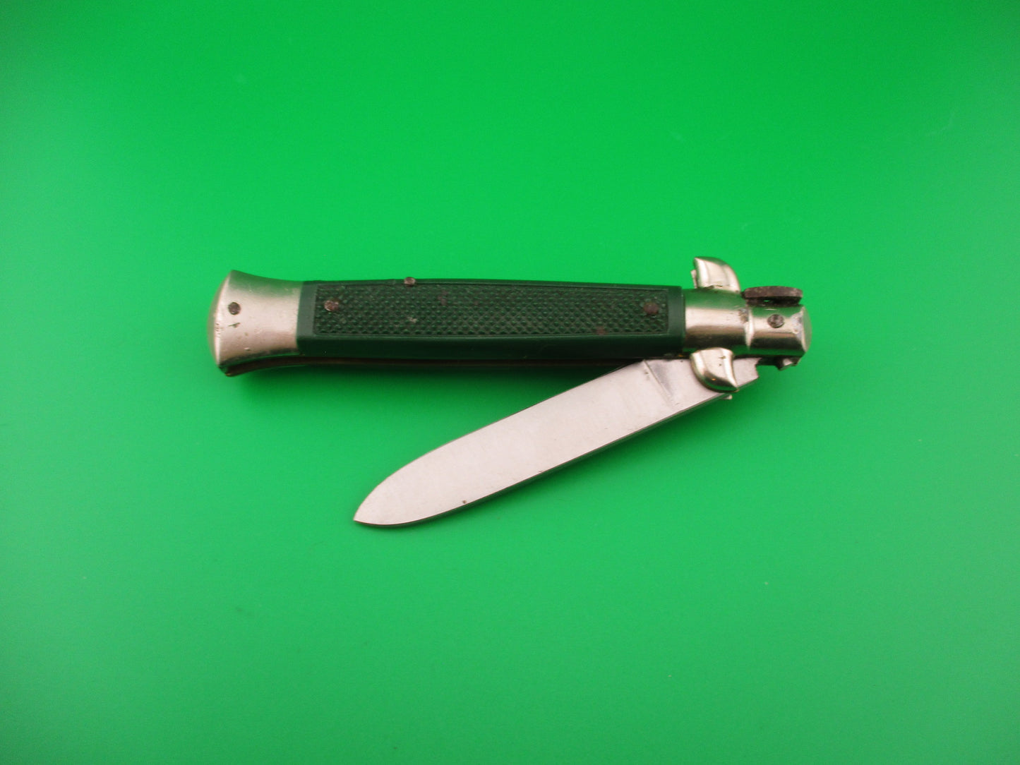 Sterile 21cm Italian Moletta style Green checkered vintage Spear point automatic knife
