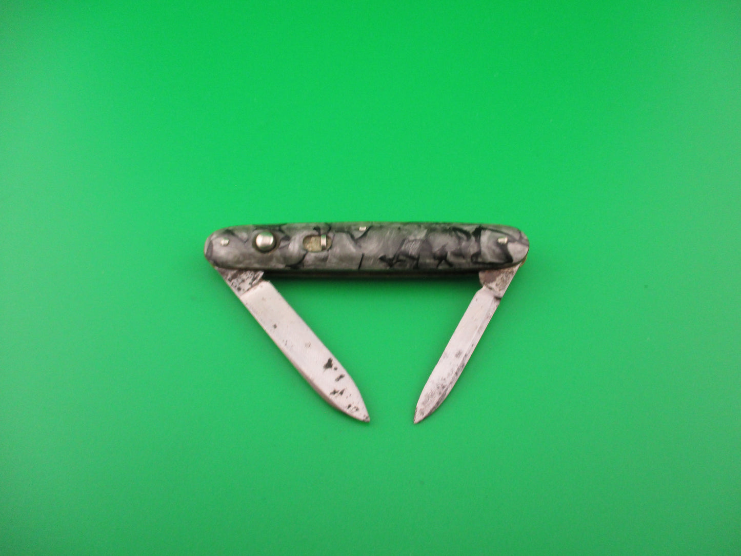 PRESTO Double #600 Smoke & Ice Celluloid vintage automatic knife