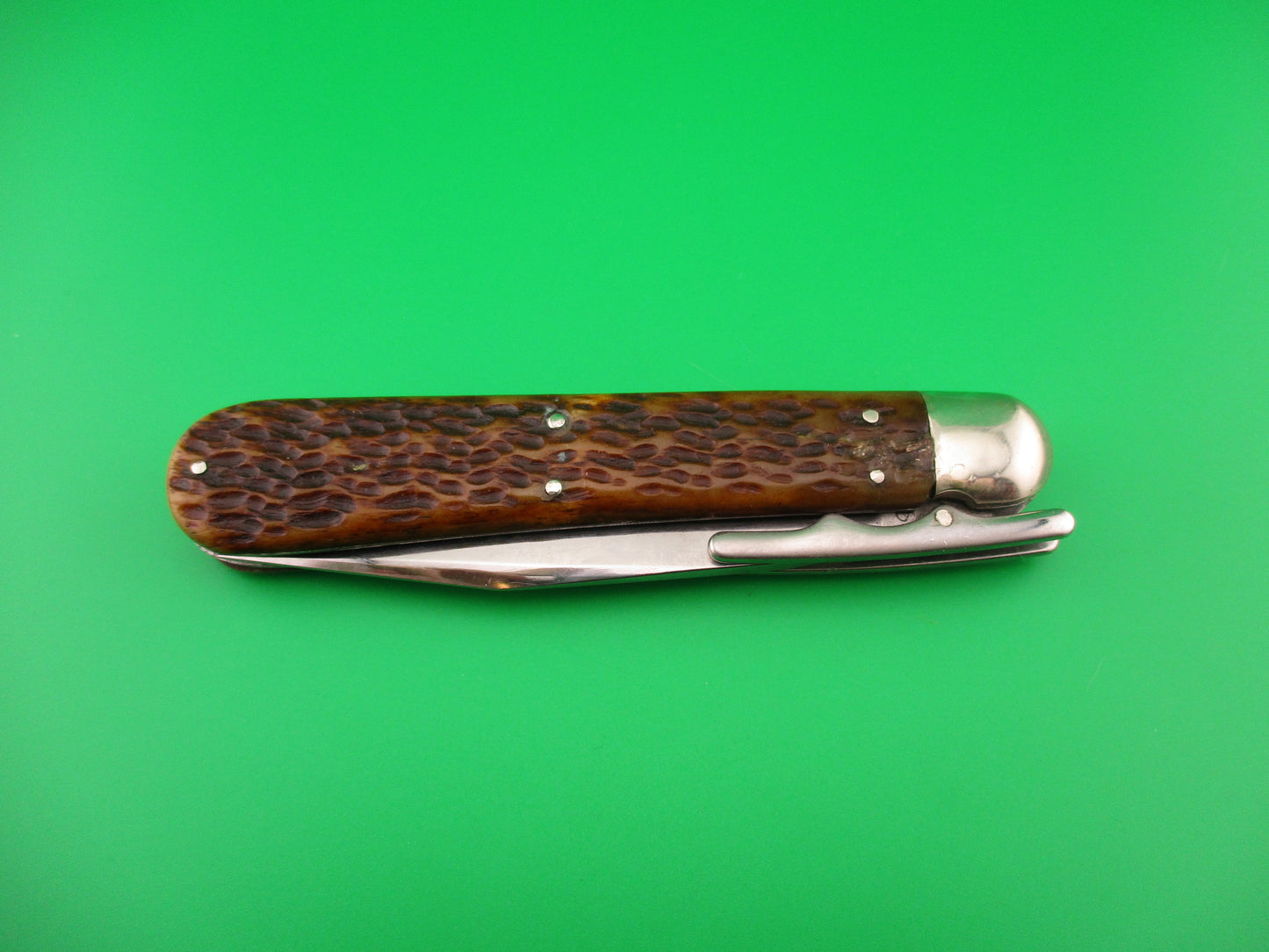 T Bar K blade Press Button Knife Co Victor antique folding guard switchblade