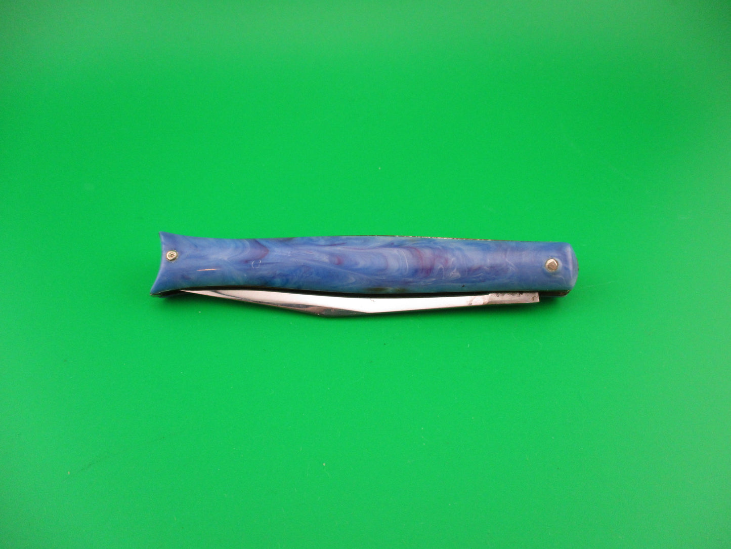 Colonial SHUR SNAP 1st Gen Fishtail Blue swirl 1940s vintage automatic knife