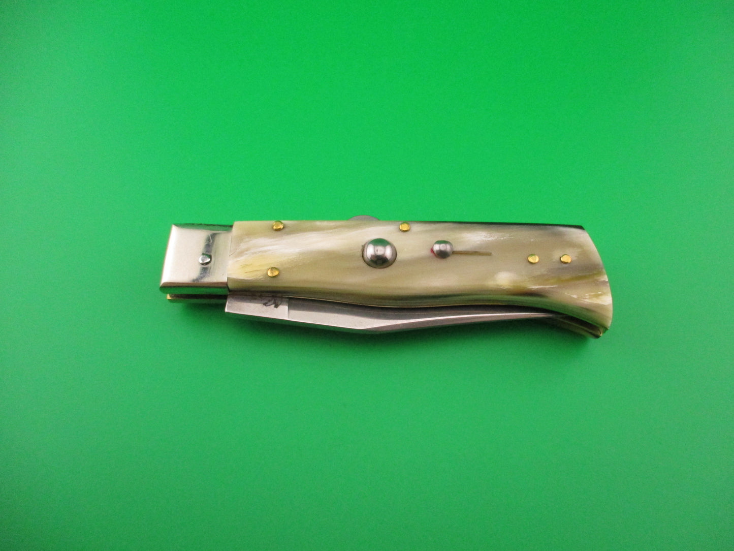 DM Dolphin 20cm Italian Humpback Red Dot Hunter Honey & Cream automatic knife