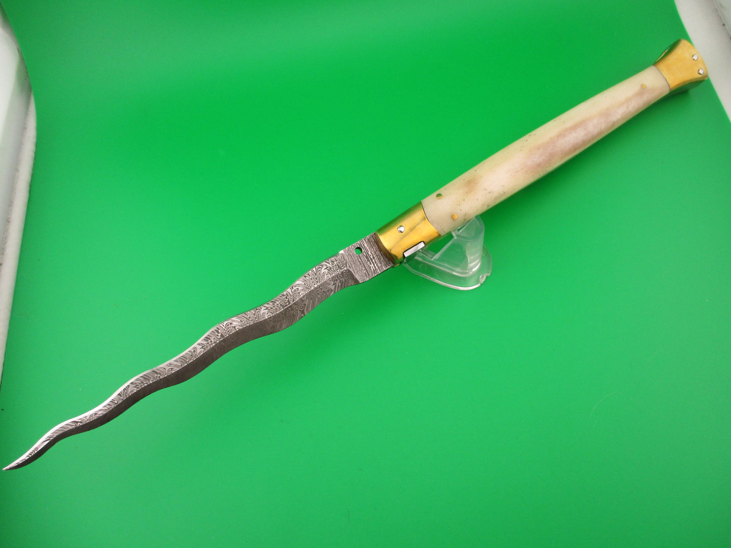 35cm Skull Button Wicked Stiletto Dagger Smooth bone Custom automatic knife