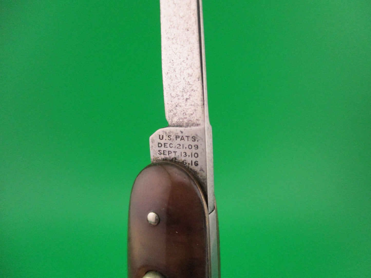 SCHRADE CUT CO Medium Double Caramel swirl celluloid double vintage switchblade