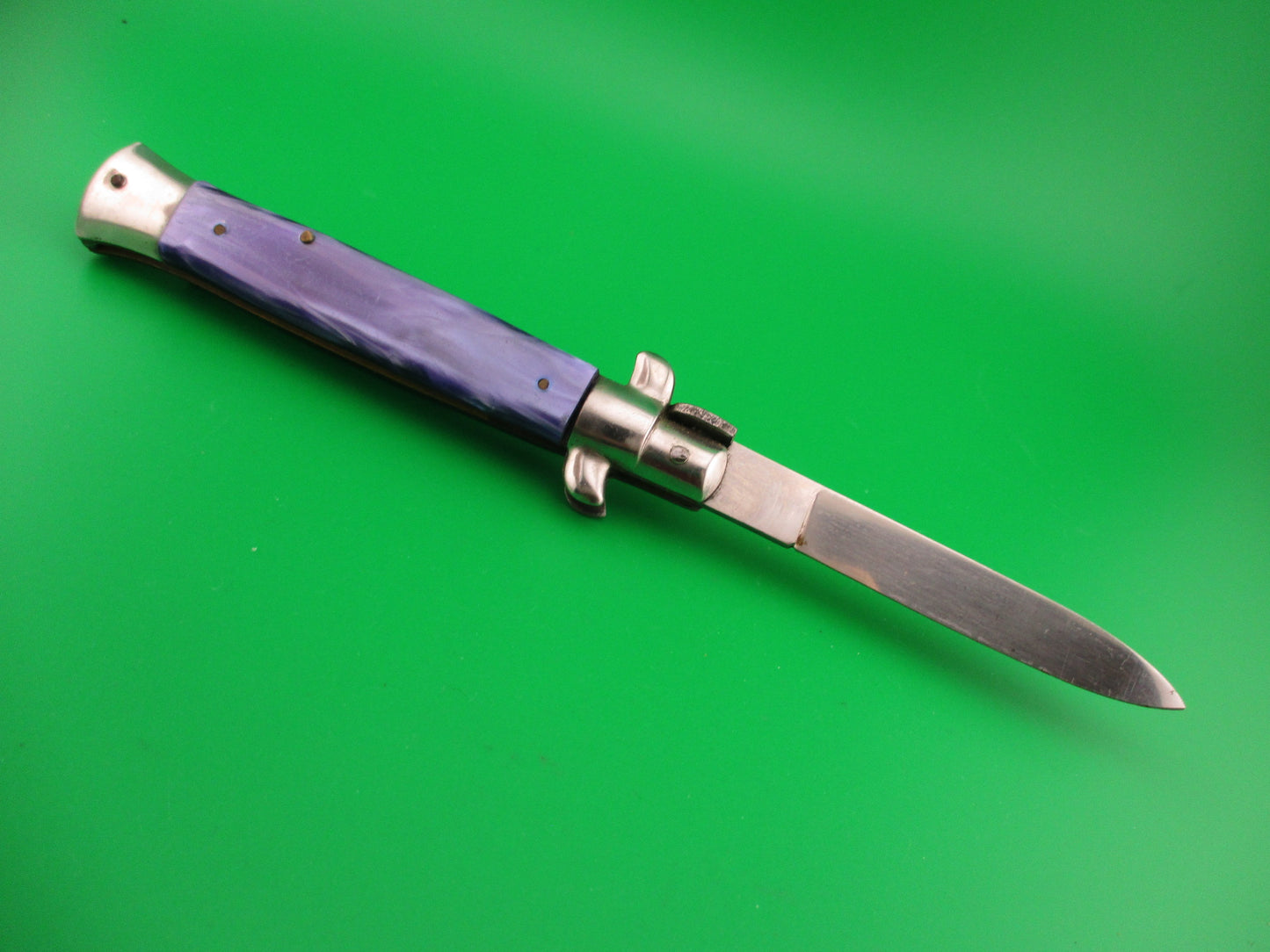 Rostfrei (slant) 21cm Italian Swivel bolster stiletto Purple Acrylic automatic knife