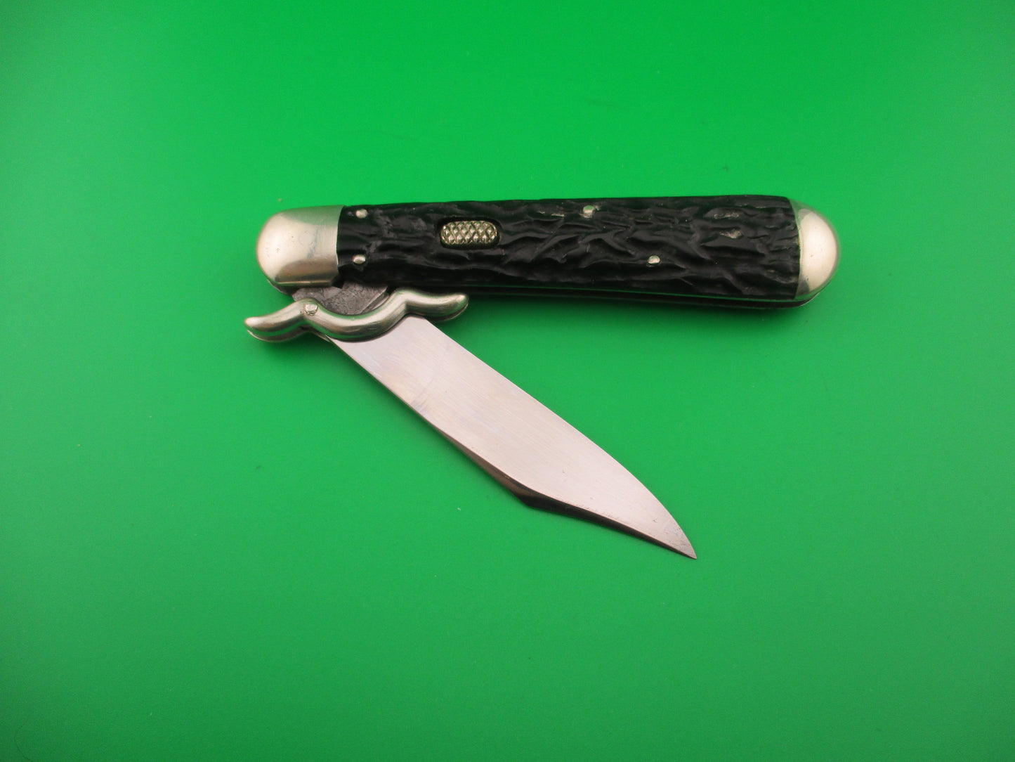 Flylock Vintage Hunter Lazy W folding guards automatic knife #11004