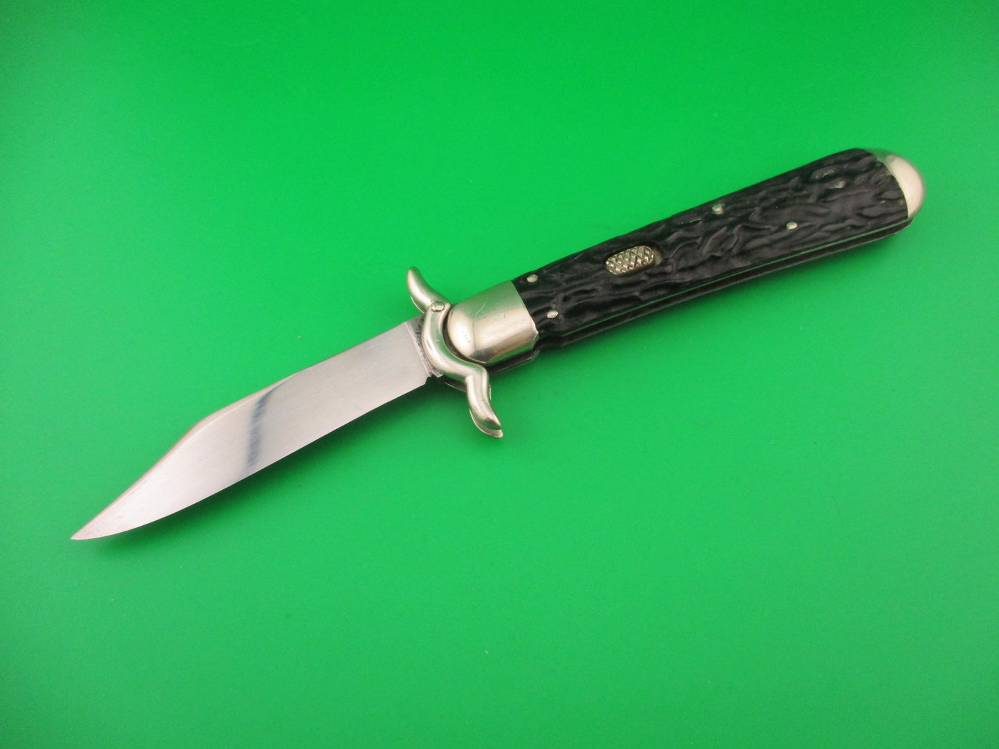 Flylock Vintage Hunter Lazy W folding guards automatic knife #11004