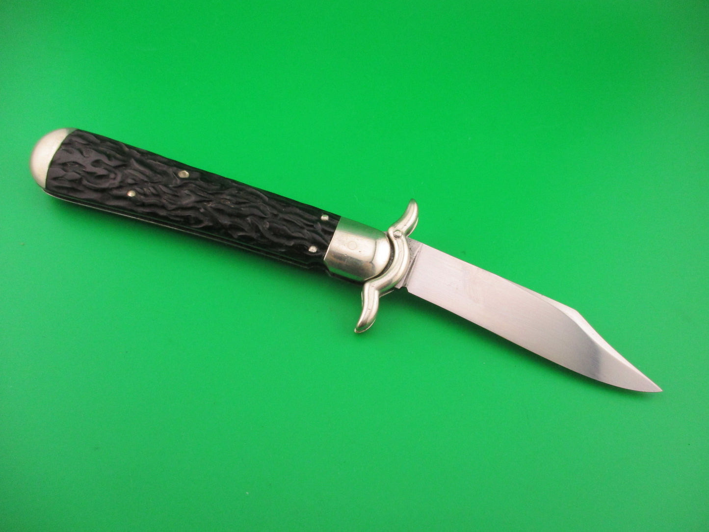 Flylock Vintage Hunter Lazy W folding guards automatic knife #11004