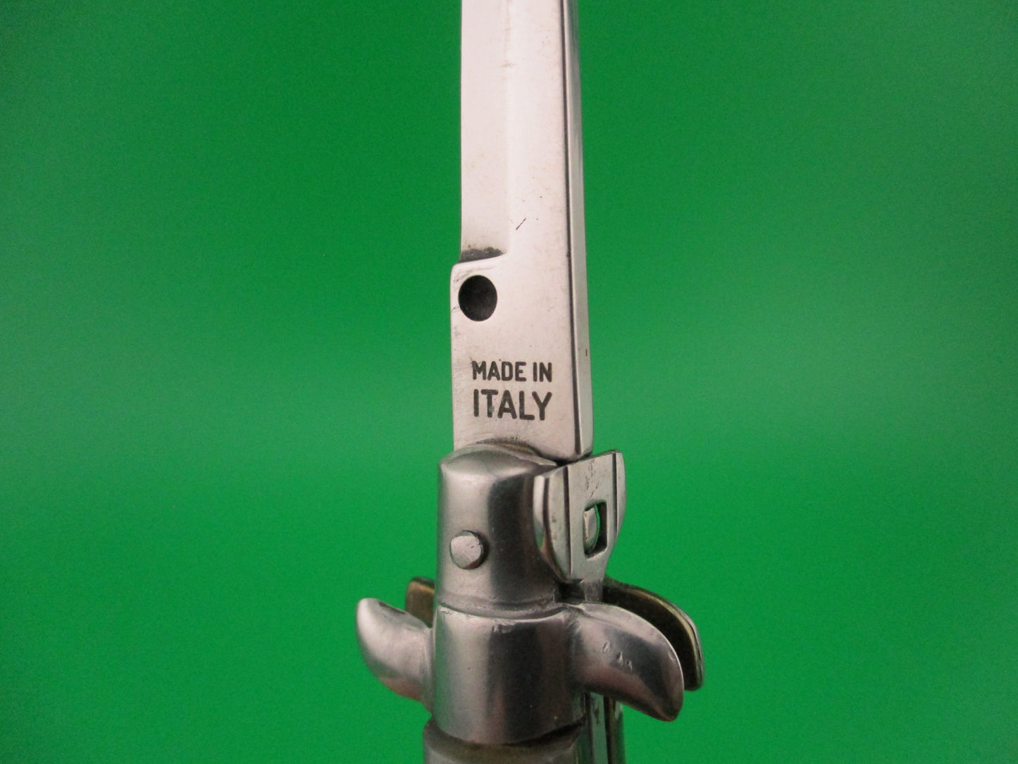 MADE IN ITALY 12cm Italian Large Keychain Swivel bolster horn automatic knife