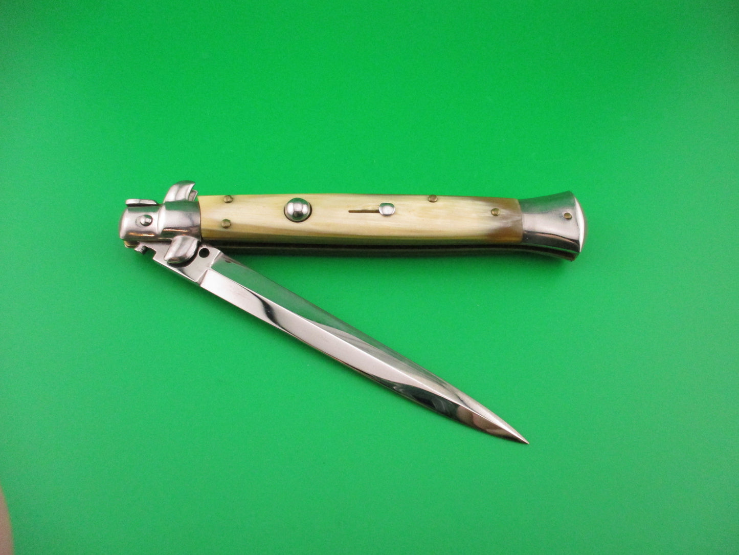 FRANK B ITALY 28cm Italian Dagger Grind Honey Horn swivel bolster automatic knife