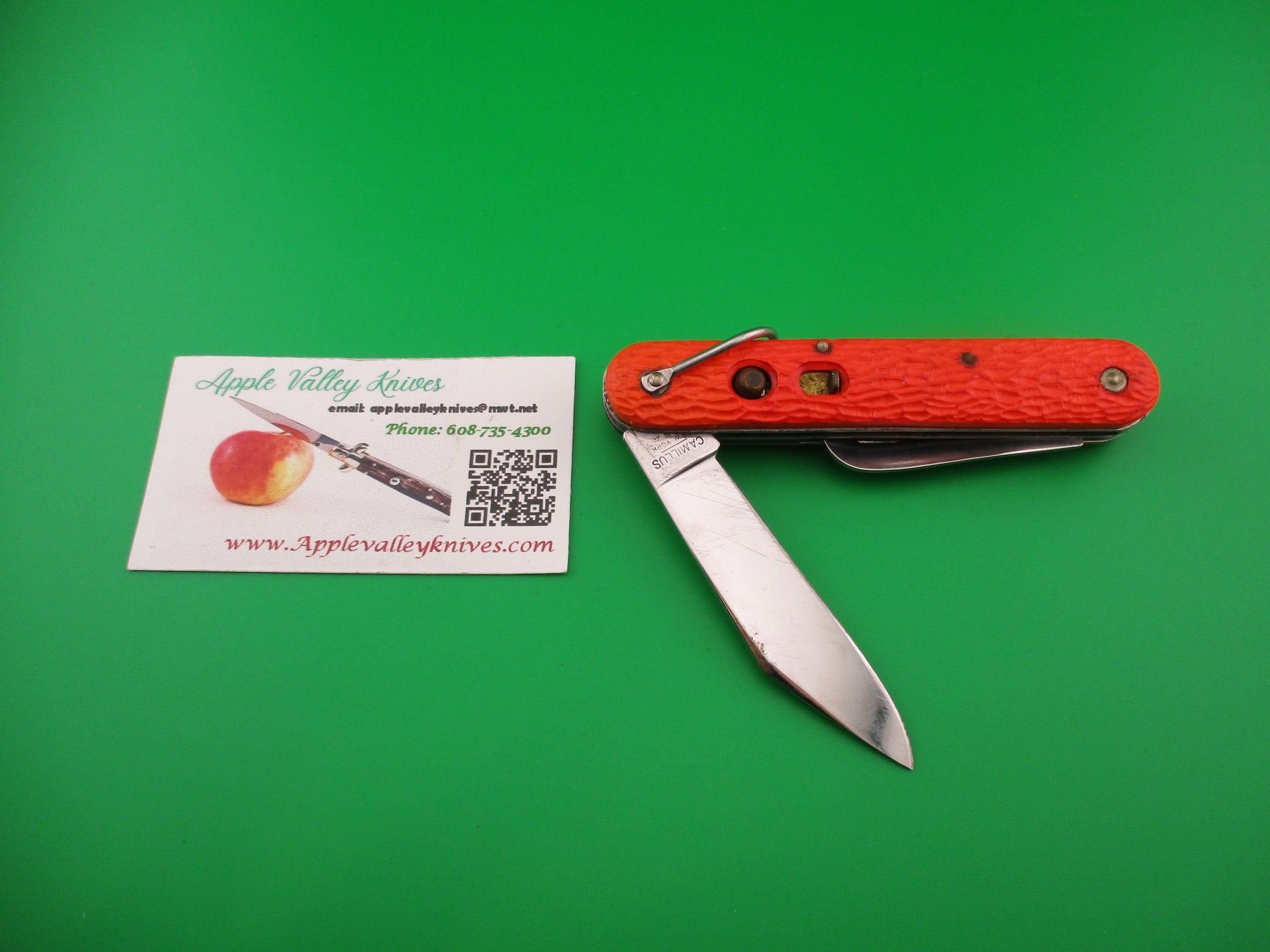 CAMILLUS vintage MC1 Orange paratrooper automatic knife with hook