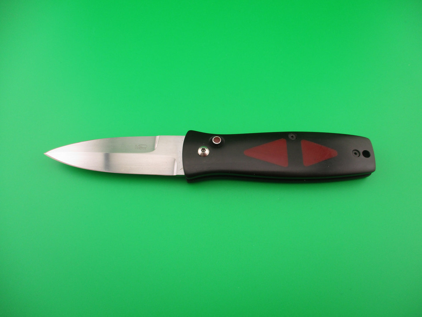 MEL PARDUE 7.25" Black Micarta red triangles Coil Spring automatic knife