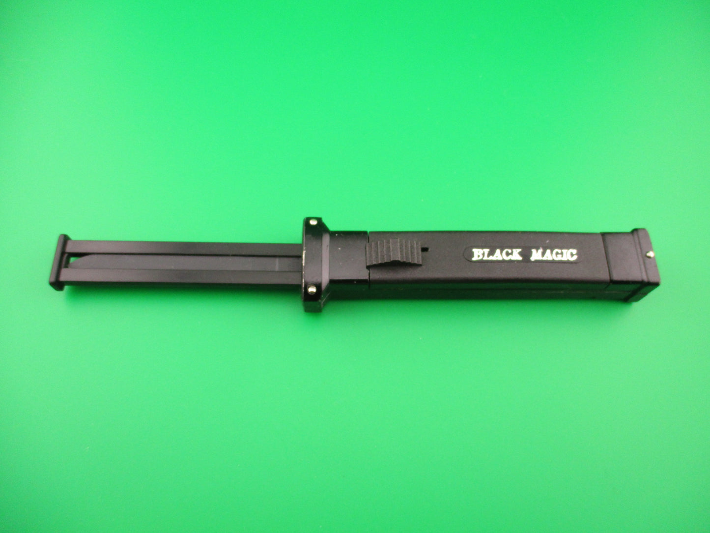 BLACK MAGIC KOREA 21cm Korean Fixed blade Retracting Guard automatic knife