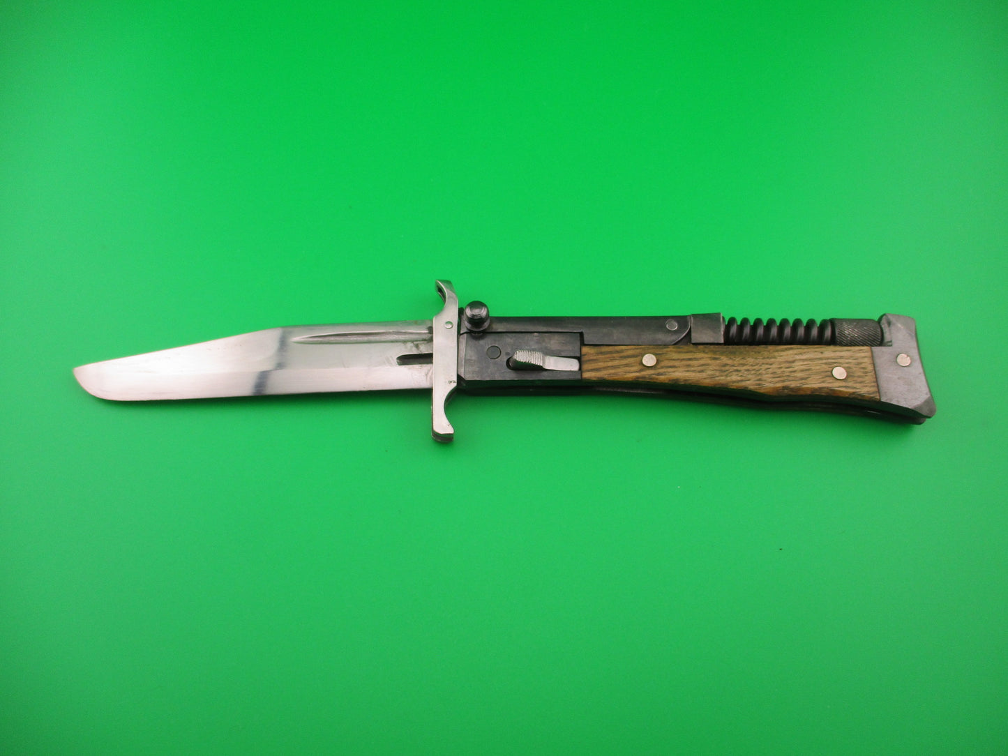 AK47 Soviet style 22cm Automatic coil spring knife w Blued steel & wood scales USSR