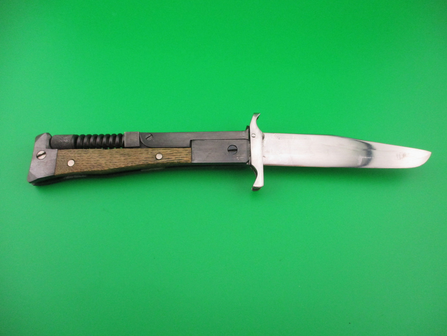 AK47 Soviet style 22cm Automatic coil spring knife w Blued steel & wood scales USSR