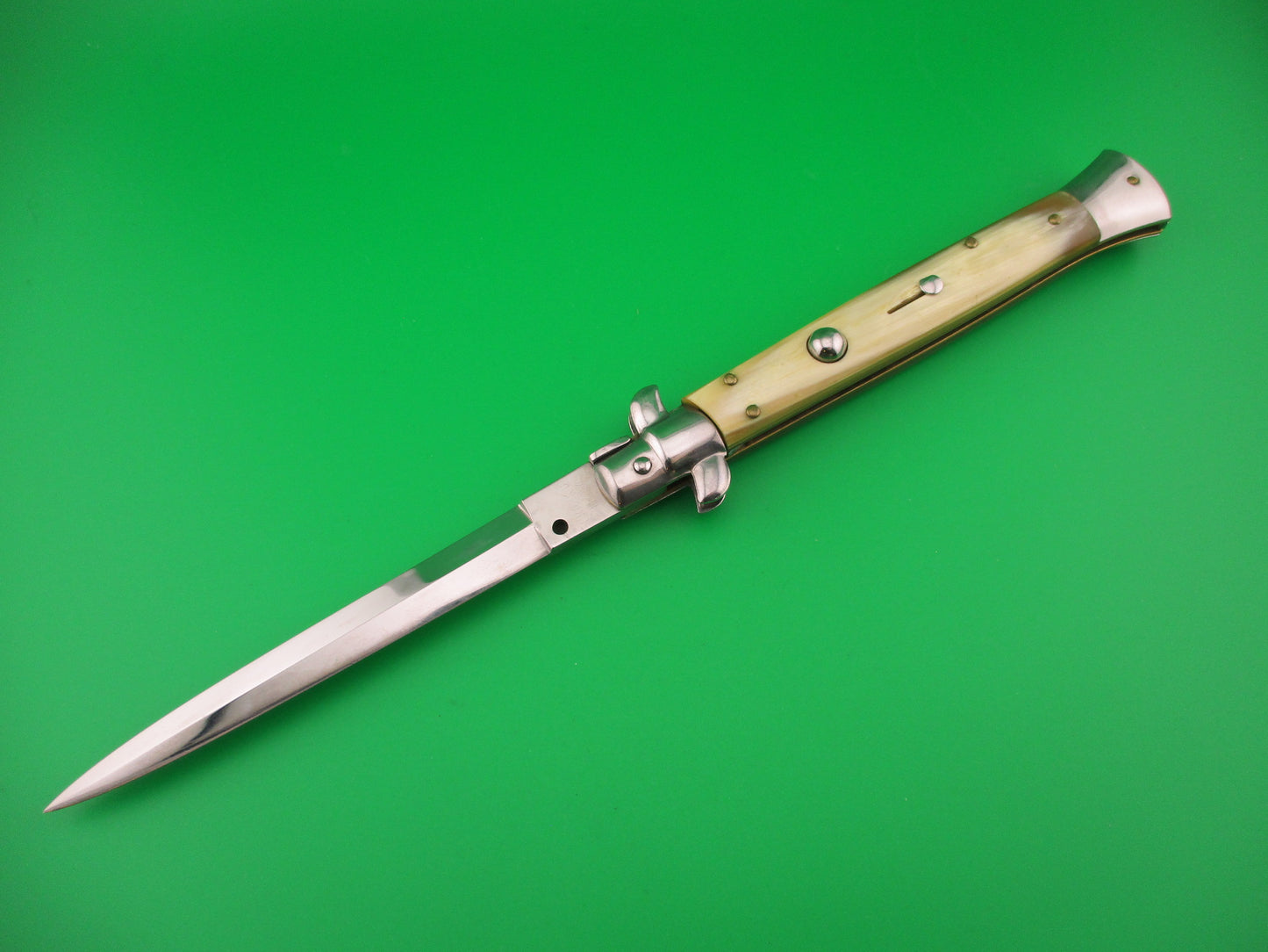FRANK B ITALY 28cm Italian Dagger Grind Honey Horn swivel bolster automatic knife